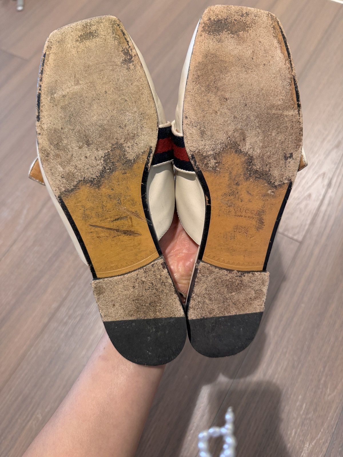 Gucci Gucci white buckle sandals Size US 6 / IT 36 - 2 Thumbnail