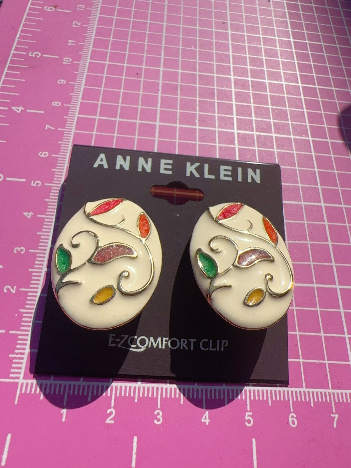 Anne Klein Anne Klein comfort clip on earrings gold tone beige round Size ONE SIZE - 1 Thumbnail