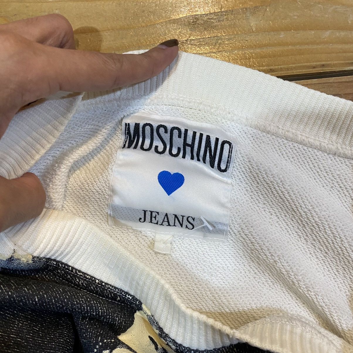 Moschino VINTAGE‼️Moschino Jeans “Ne Me Jeans Pas!” Sweatshirt Size US L / EU 52-54 / 3 - 11 Thumbnail