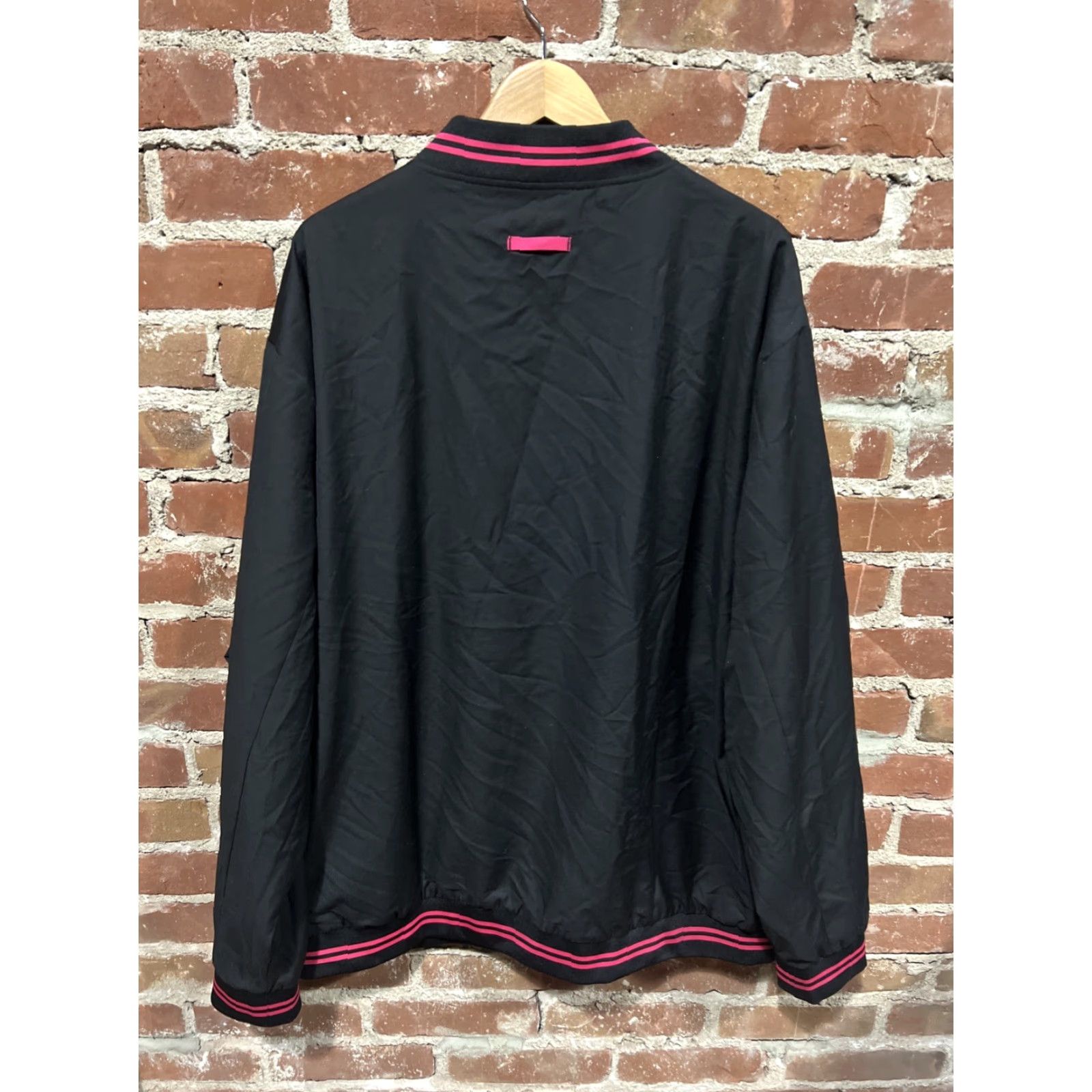 Pinko T-Mobile 4XL Zip Jacket Black Pink Map Employee Uniform Issue Jacket Men Size 4XL Colorful Full Zip Size US XXL / EU 58 / 5 - 4 Thumbnail