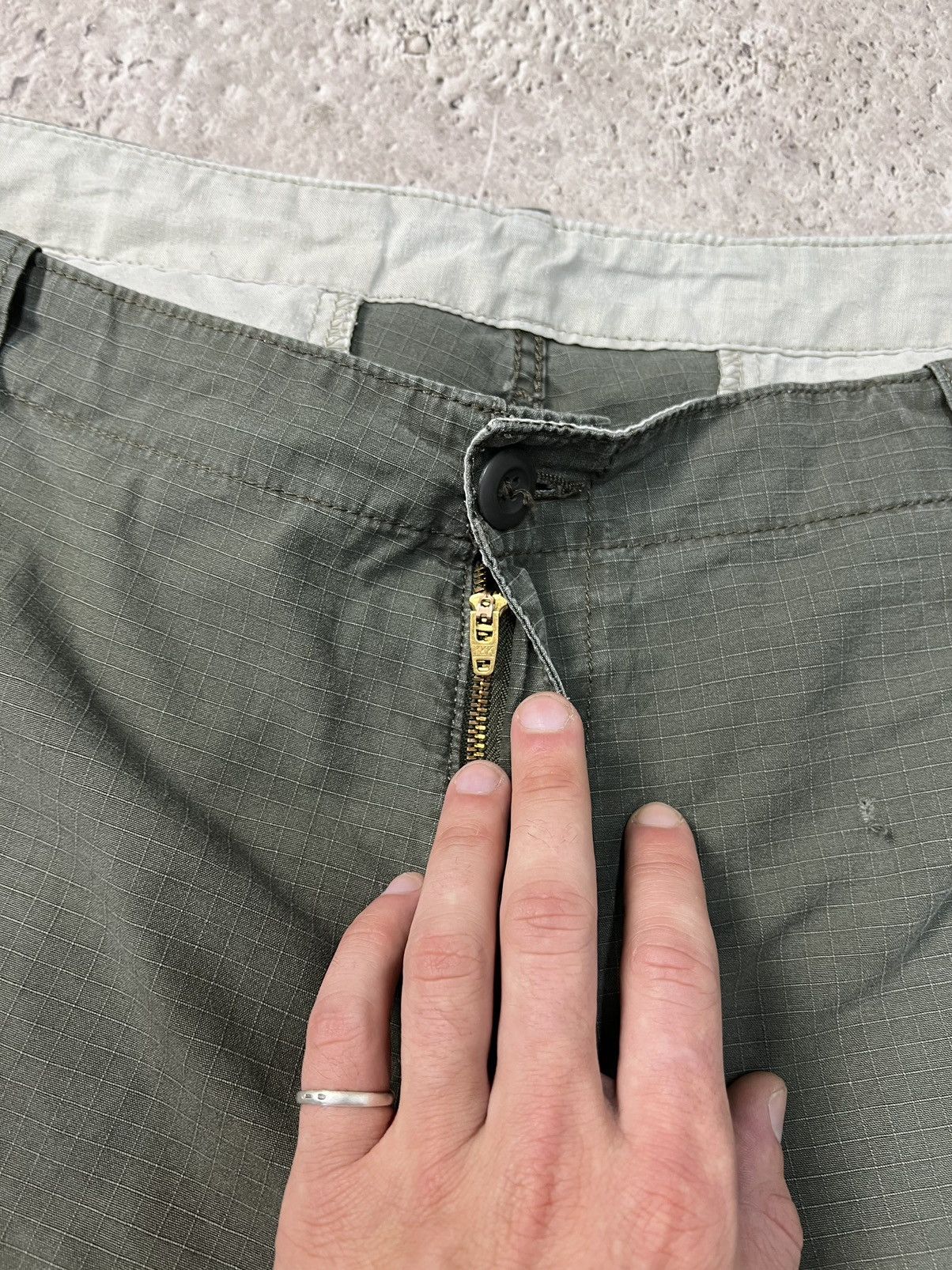 Carhartt × Vintage Carhartt Shorts Vintage CARGO Logo Style Skate Y2 Size US 38 / EU 54 - 5 Thumbnail