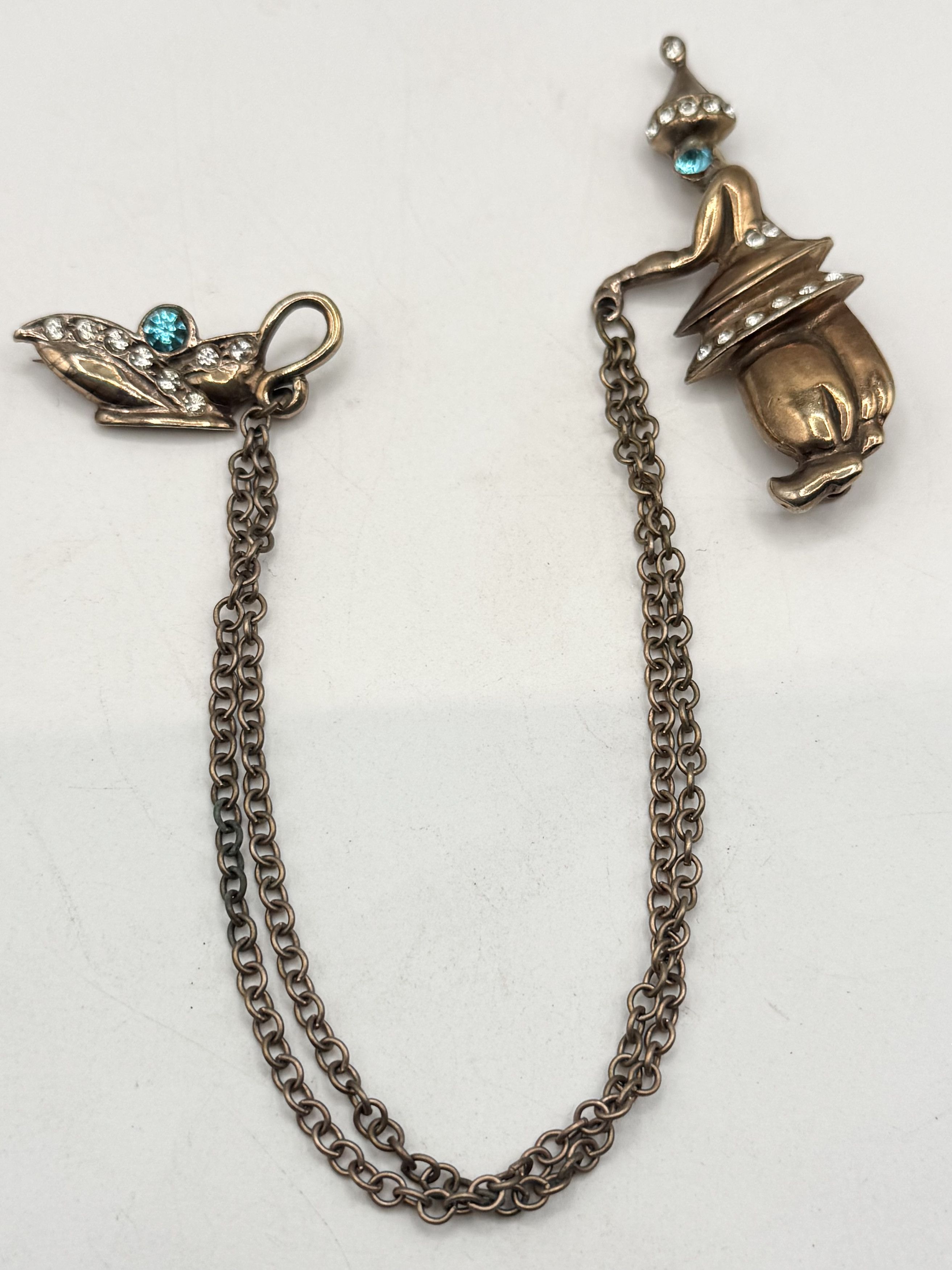 Vintage Estate vintage genie and lamp chatelaine pin Size ONE SIZE - 3 Thumbnail