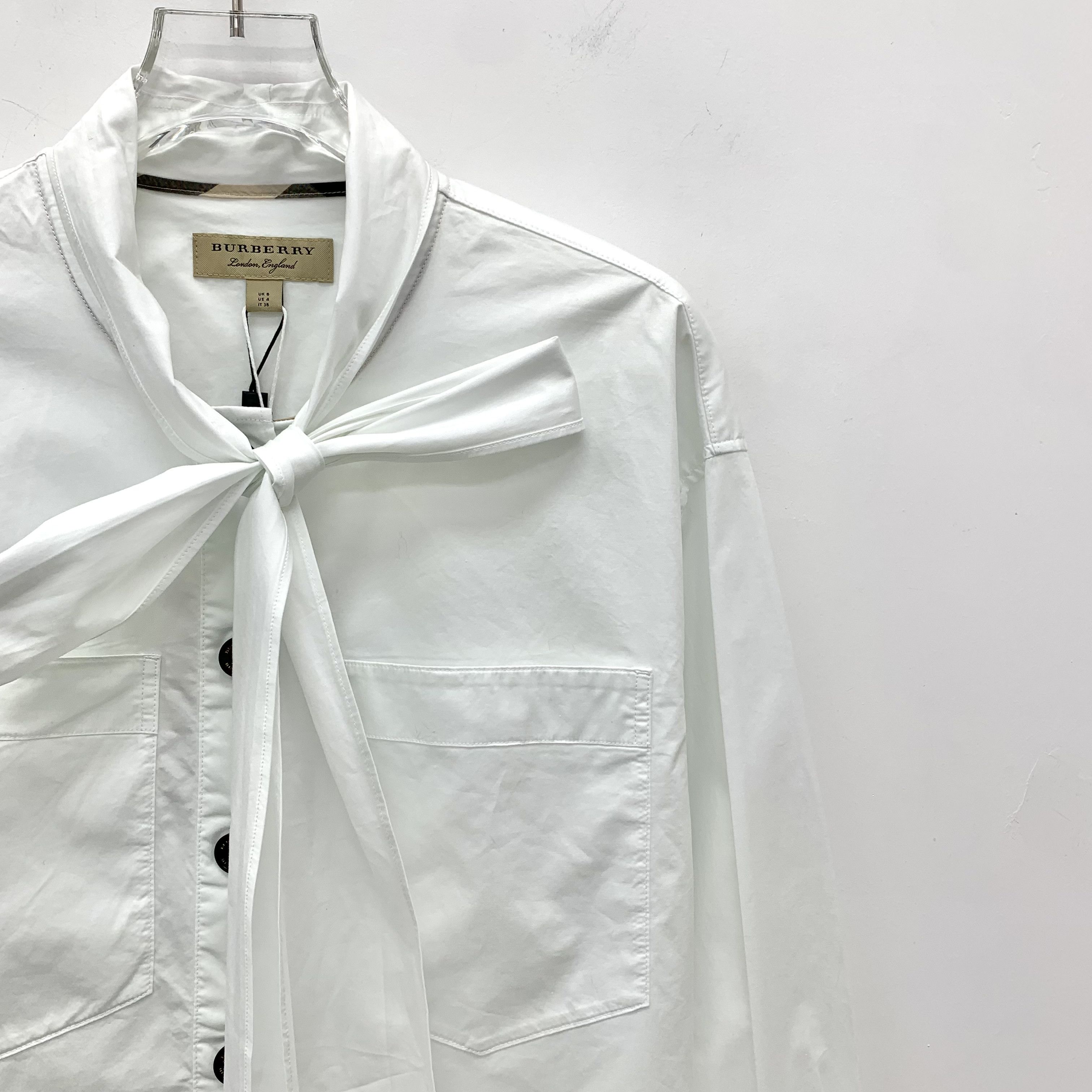 Burberry Burberry Bow Tie Cotton Shirt White (38) Size XS / US 0-2 / IT 36-38 - 3 Thumbnail