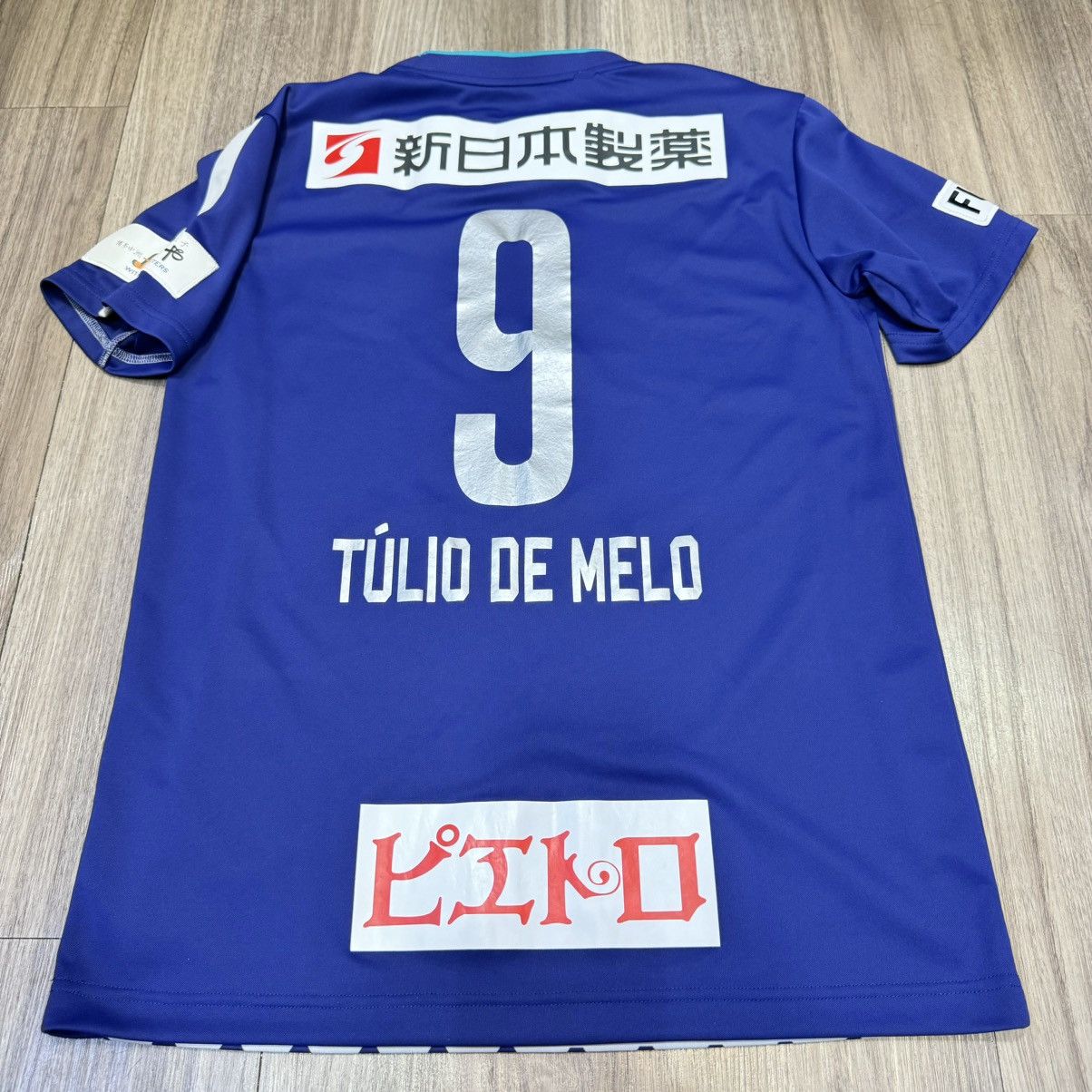 Japanese Brand Fukuoka Avispa 2018 home shirt #9 Tulio de melo Size US S / EU 44-46 / 1 - 2 Thumbnail