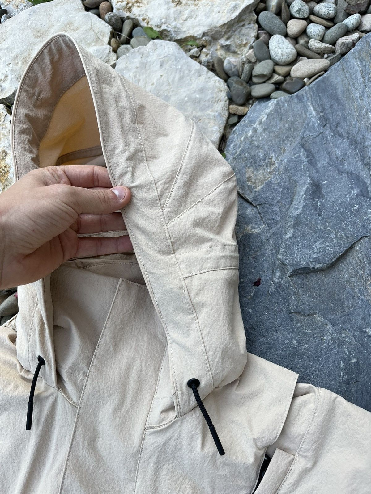 Designer × Helly Hansen Helly Hansen HH-118389225 arc hood system sample jacket Size US S / EU 44-46 / 1 - 8 Thumbnail