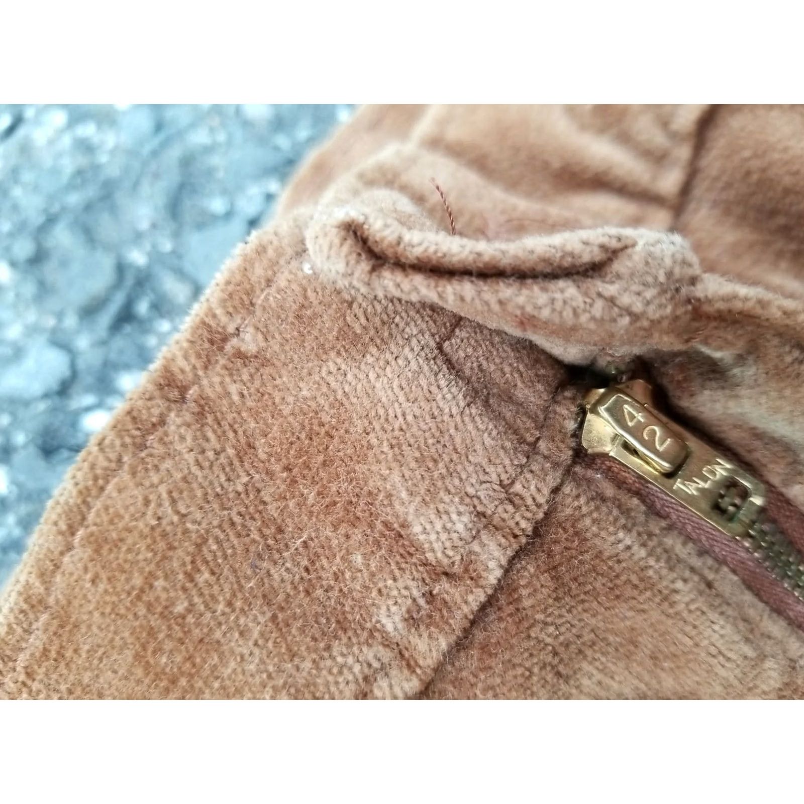 Lee VINTAGE Lee Corduroy Pants Talon FLARE BOTTOMS 36X33 HIPPY USA Brownish Sand 60s 70s Womens/Unisex True Stock Size US 36 / EU 52 - 3 Thumbnail