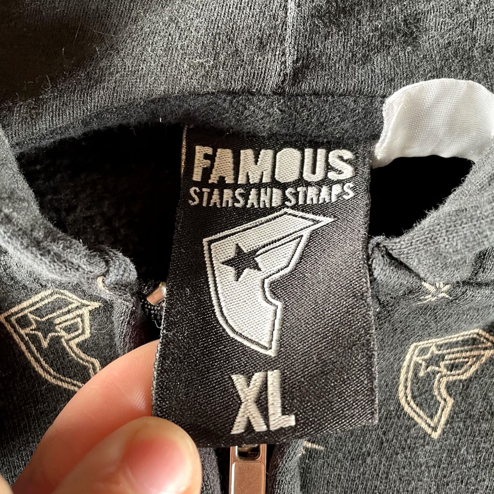Barker Famous Stars And Straps Hoodie Mens XL All over print Zip Up Travis Barker y2K Graphic Print Hooded Full Zip Size US XL / EU 56 / 4 - 2 Thumbnail