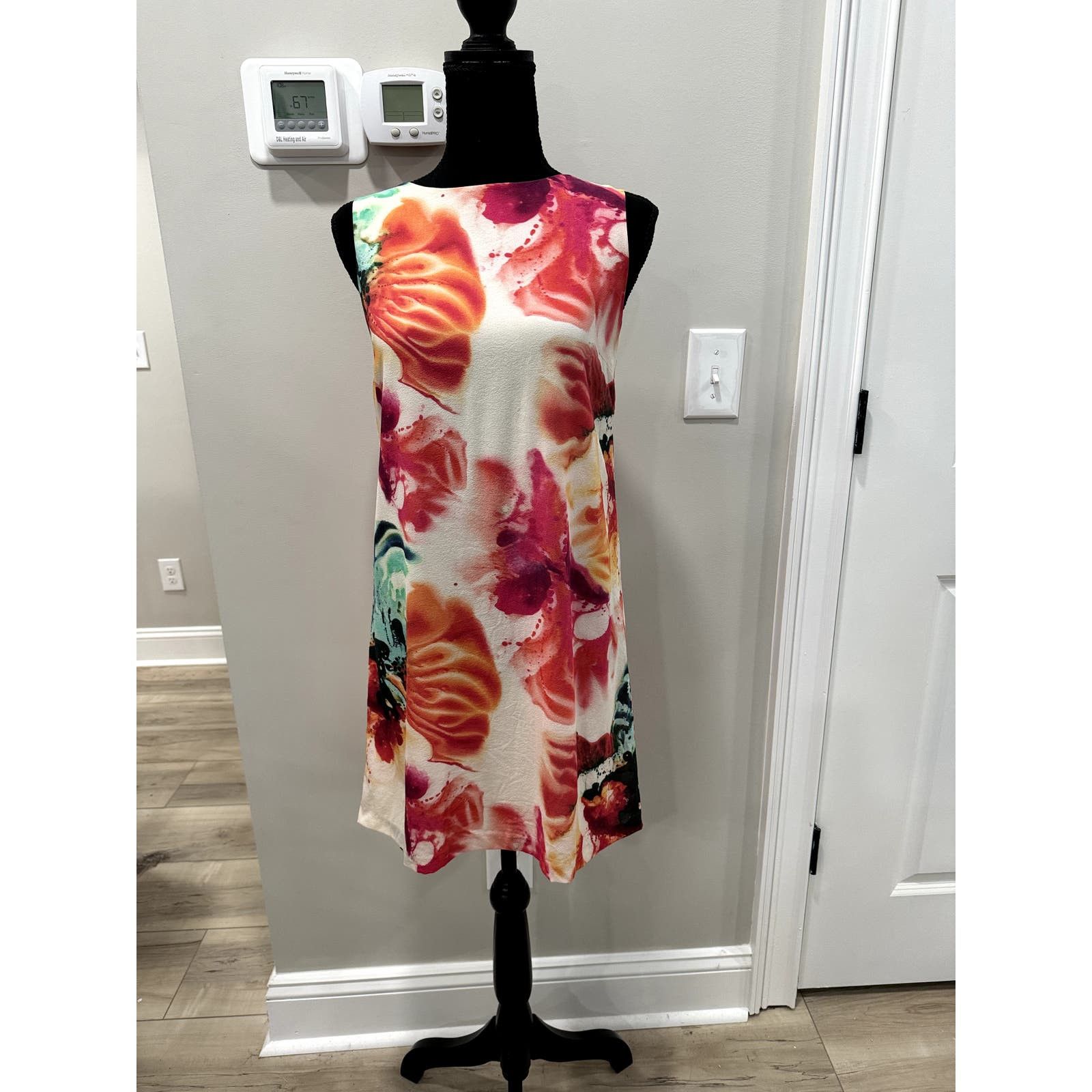 Alice + Olivia Alice & Olivia Dress Silk Shift Spring Floral - Size XS Size XS / US 0-2 / IT 36-38 - 1 Thumbnail