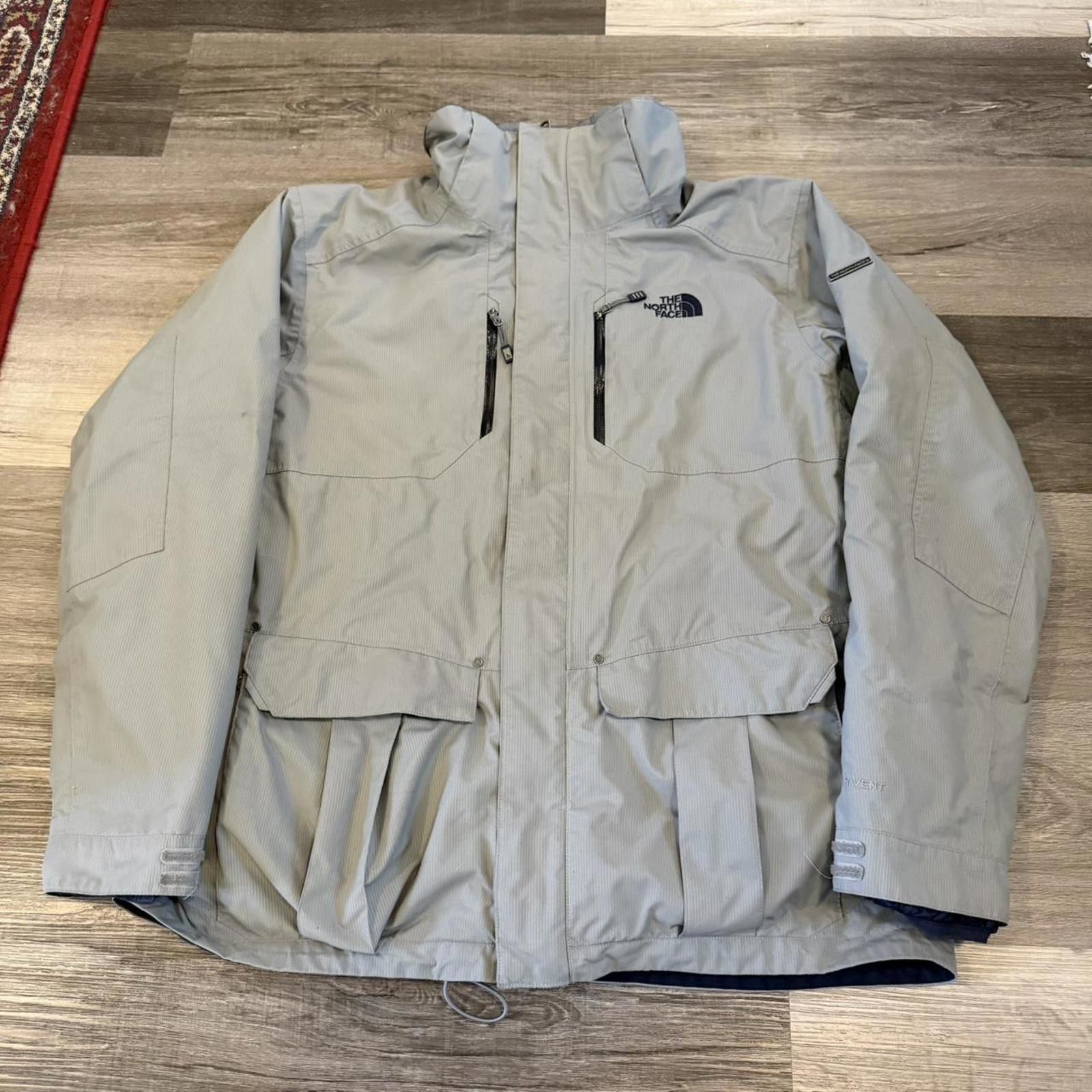 The North Face Vintage The North face thermoball 2 in 1 jacket 2014 L Size US L / EU 52-54 / 3 - 2 Thumbnail