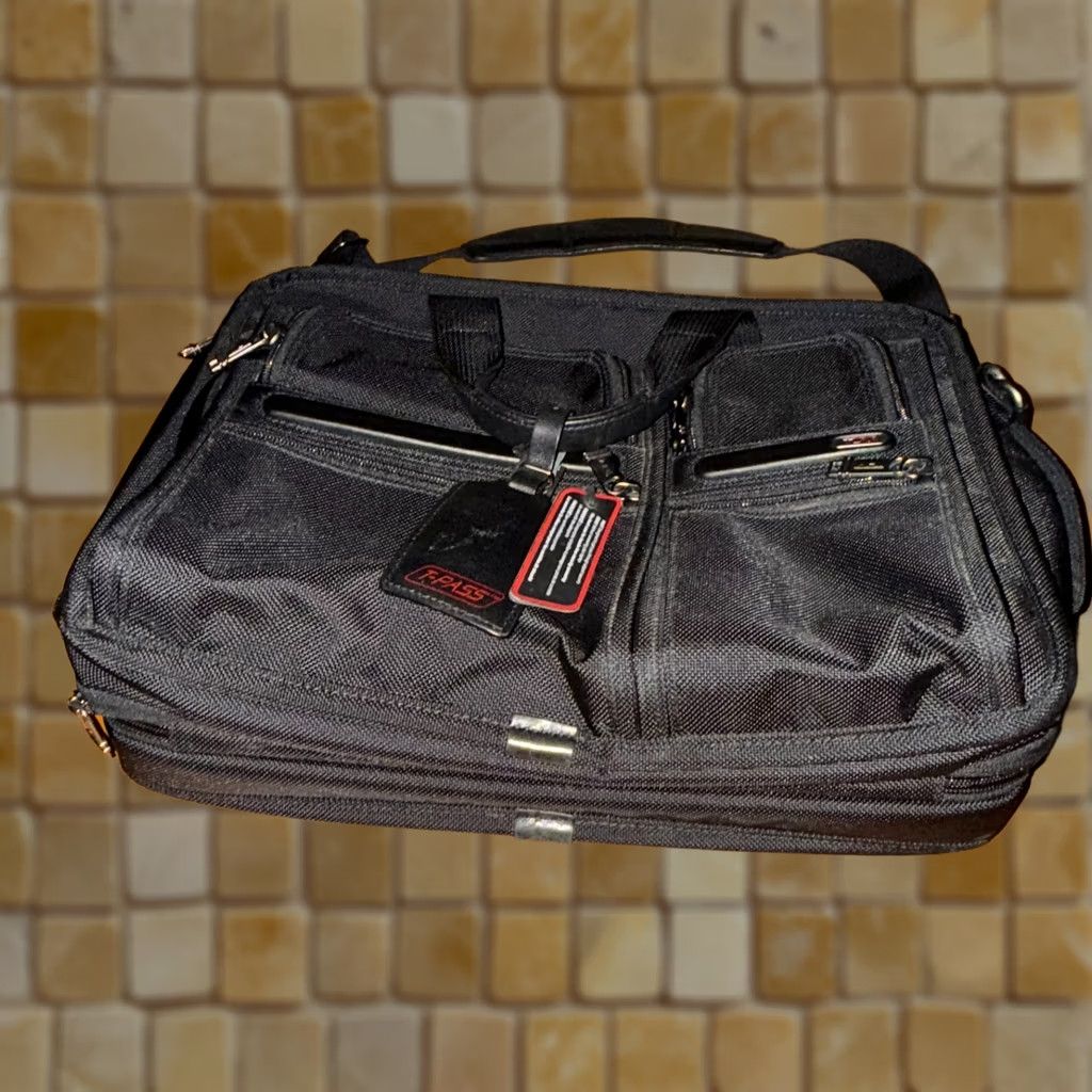 Tumi Tumi Briefcase Nylon Laptop Organizer Expandable Black Travel 16x12x7 Men Large Size ONE SIZE - 1 Thumbnail