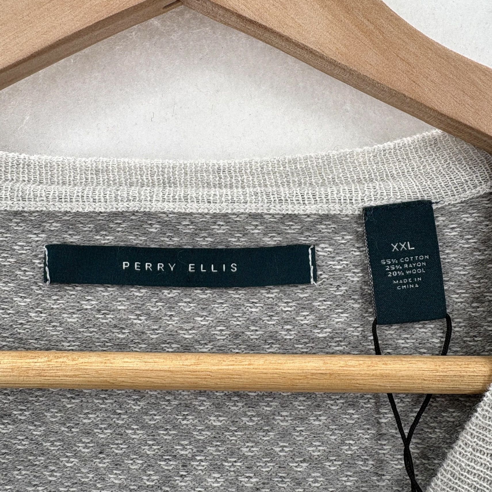 Perry Ellis Perry Ellis Sweater Mens 2XL Oatmeal Heather Wool Blend V-Neck Geometric Knit Casual Size US XXL / EU 58 / 5 - 4 Thumbnail