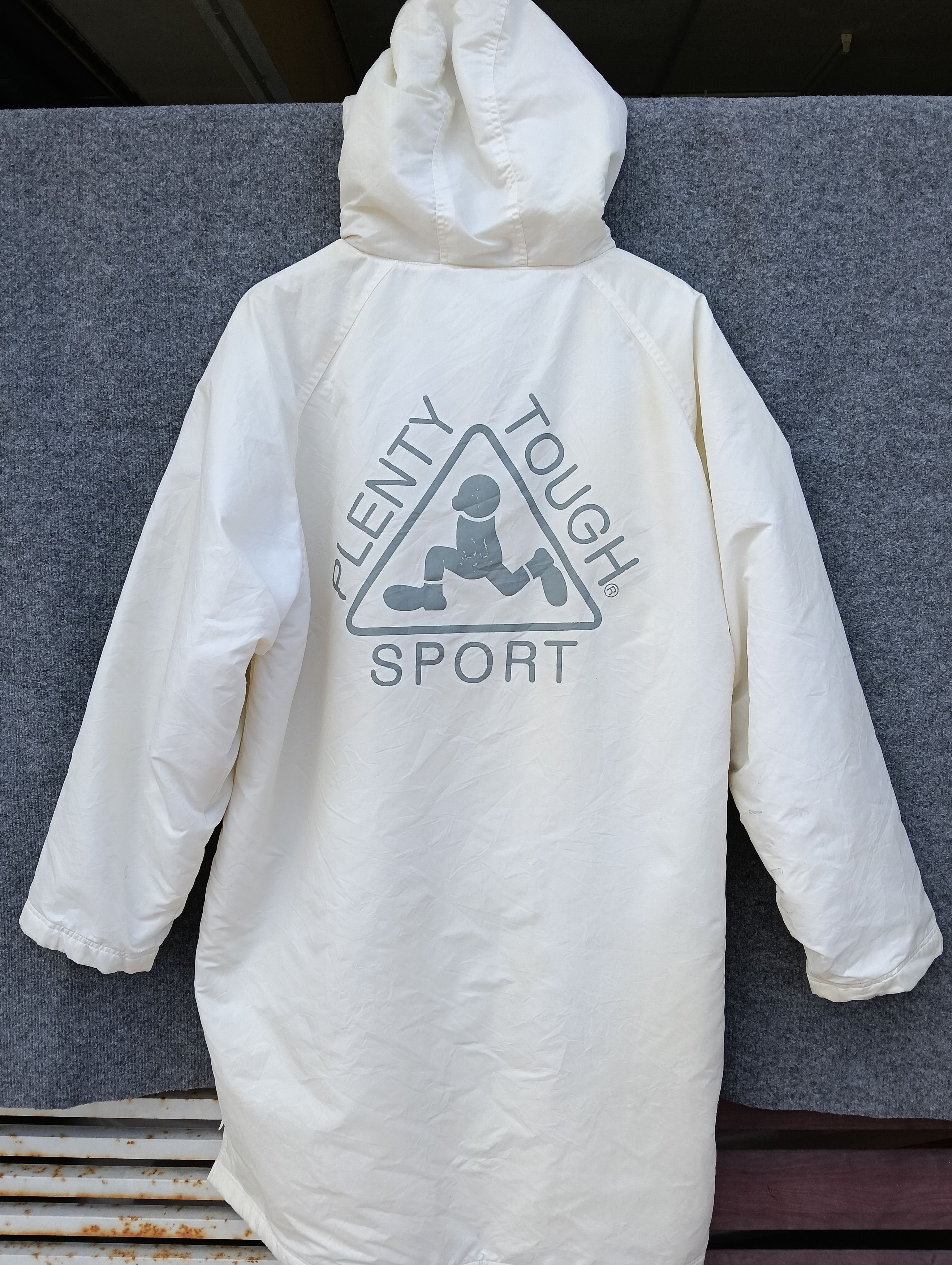 Japanese Brand Plenty touch outdoor sportswear coach jacket size L Size US L / EU 52-54 / 3 - 1 Thumbnail