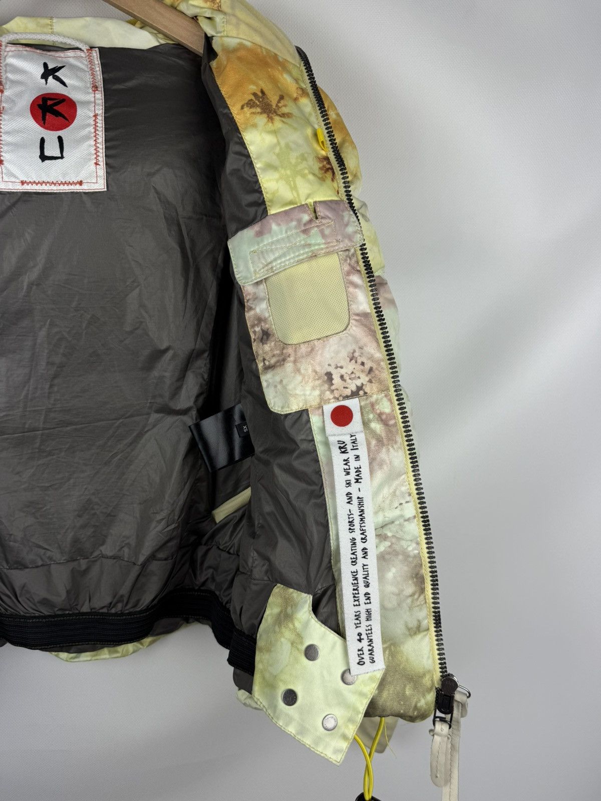 Japanese Brand KRU Ladies Hooded Down Puffer Patterned Ski Jacket Size XS Size XS / US 0-2 / IT 36-38 - 20 Thumbnail