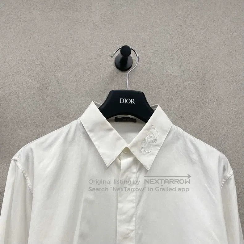 Dior Dior Embroidered white shirt at the neckline Size US XXS / EU 40 - 4 Thumbnail