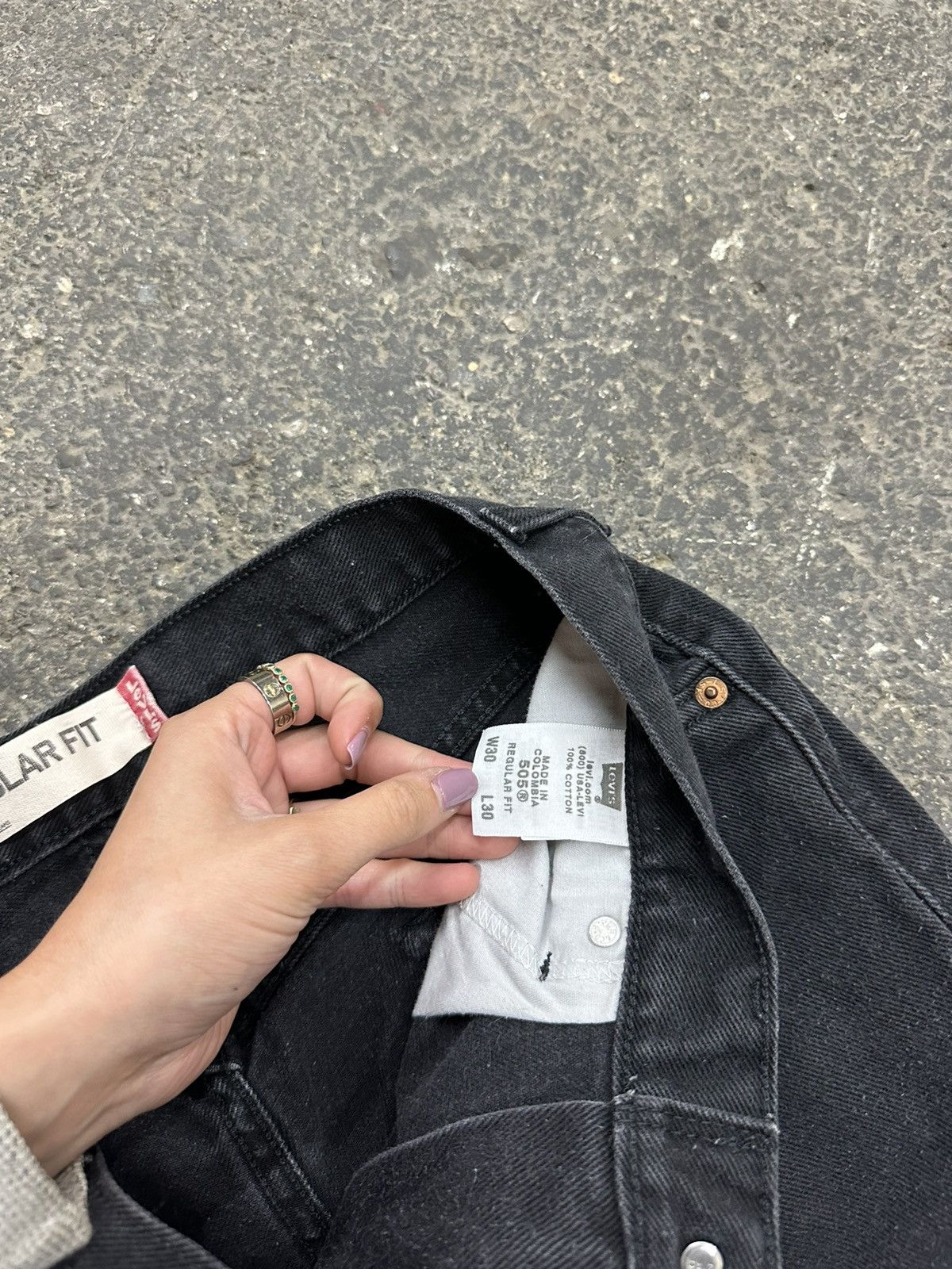 Other Y2K Levi’s black 505 jeans Size US 30 / EU 46 - 8 Thumbnail