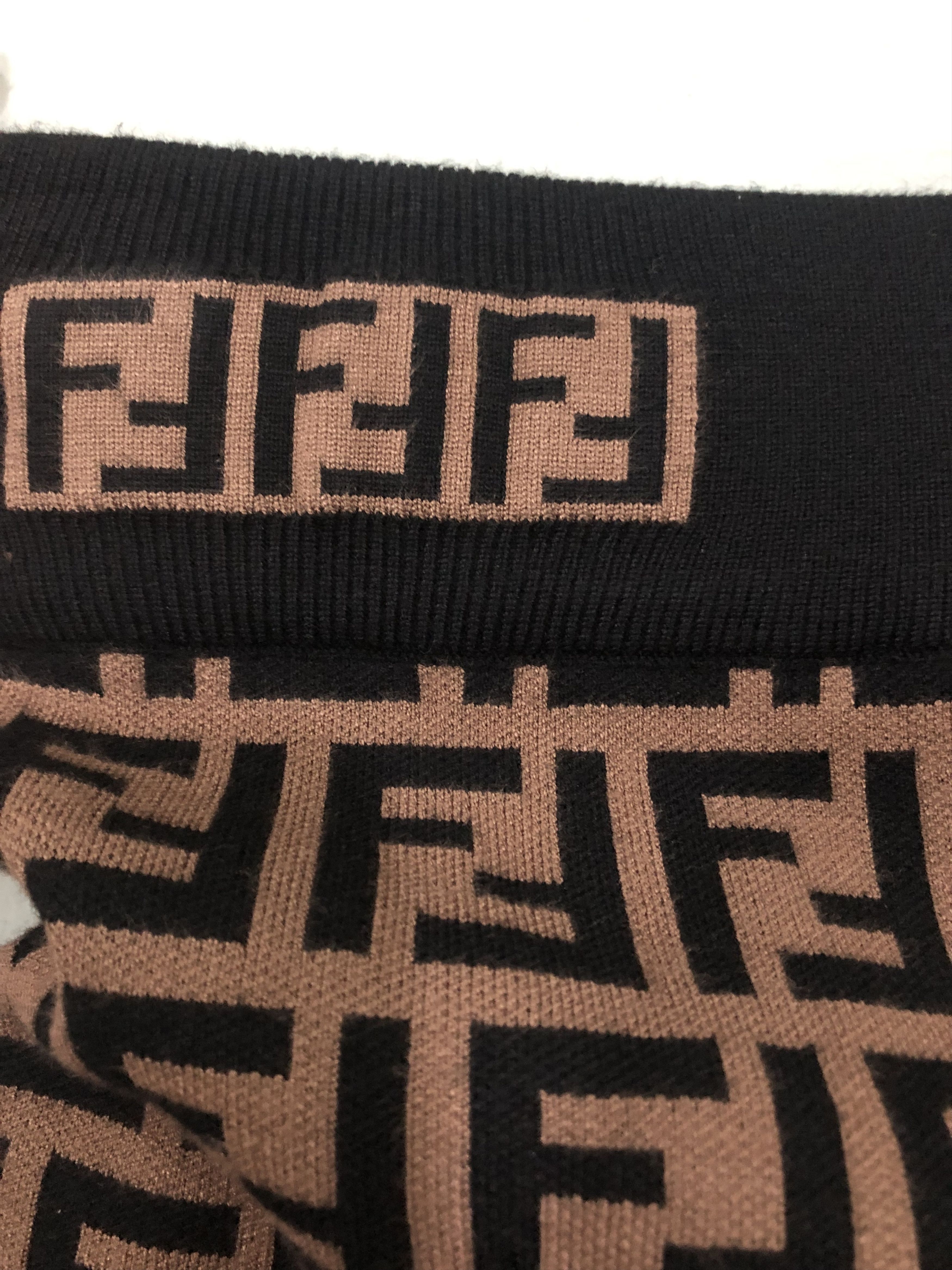 Fendi Fendi Monogram Stretchable Midi Skirt Size 27" / US 4 / IT 40 - 3 Thumbnail