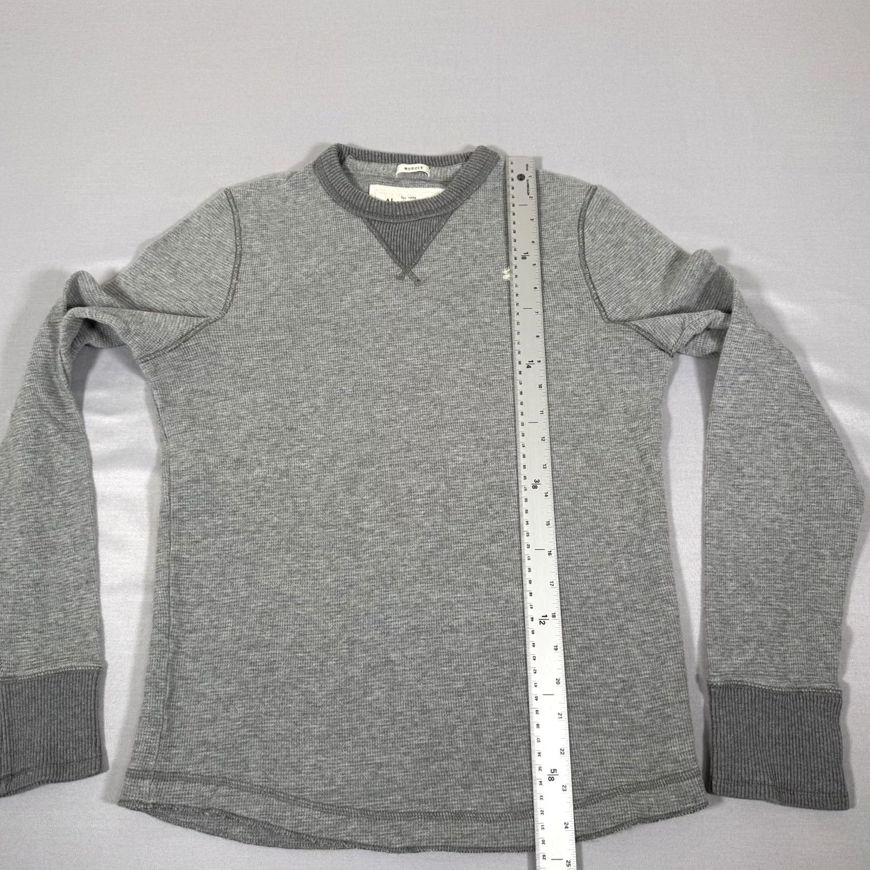 Abercrombie & Fitch Abercrombie & Fitch Shirt Mens M Gray Waffle Knit Thermal Crewneck Moose Y2K Vintage: No? No, Vintage: No Size US M / EU 48-50 / 2 - 5 Thumbnail