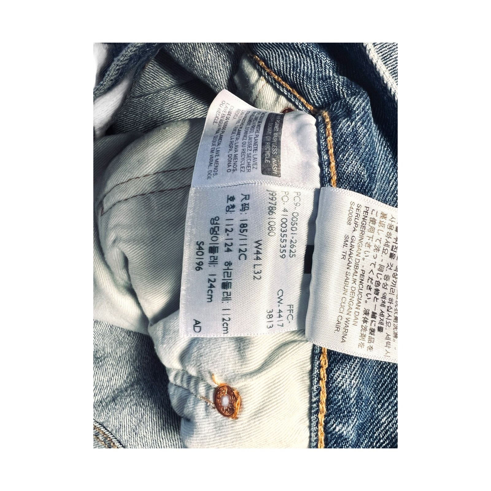 Levi's Levi’s 501 Original Straight Jeans 44x32 Medium Wash Denim Size US 44 / EU 60 - 7 Thumbnail