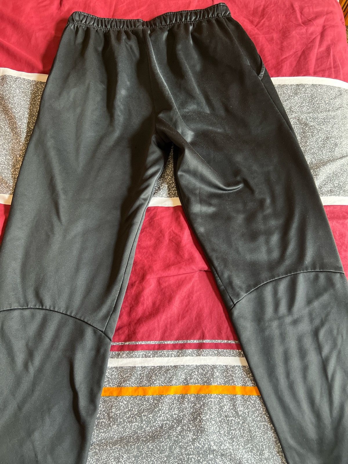 Nike Black nike sweatpants Size US 34 / EU 50 - 2 Thumbnail