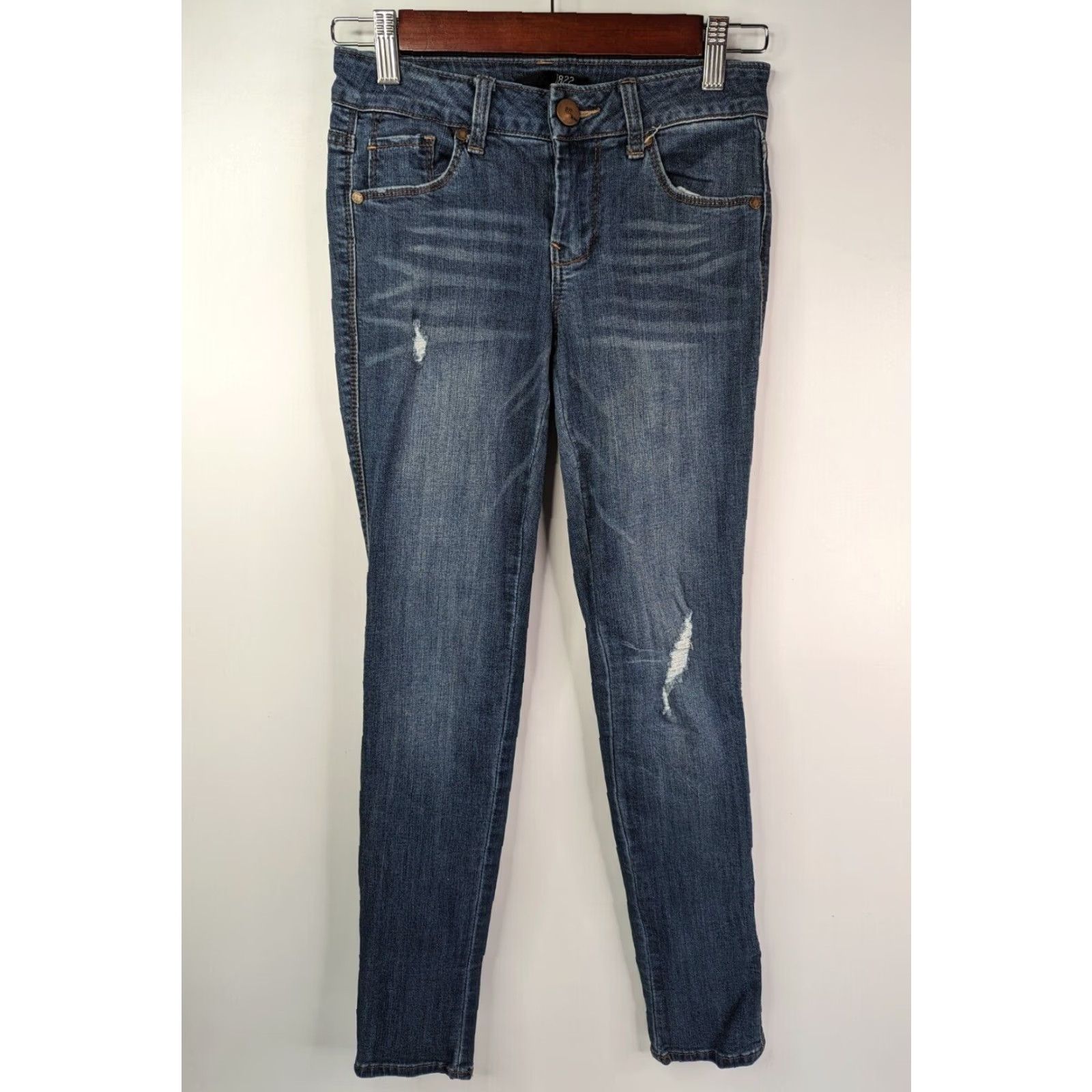 Vintage 1822 Denim Jeans Womens Size 25 Medium Wash Blue Distressed Skinny Denim Regular Fit 1822 Denim Womens Boys Girls? Size 42" / US 20 - 2 Thumbnail
