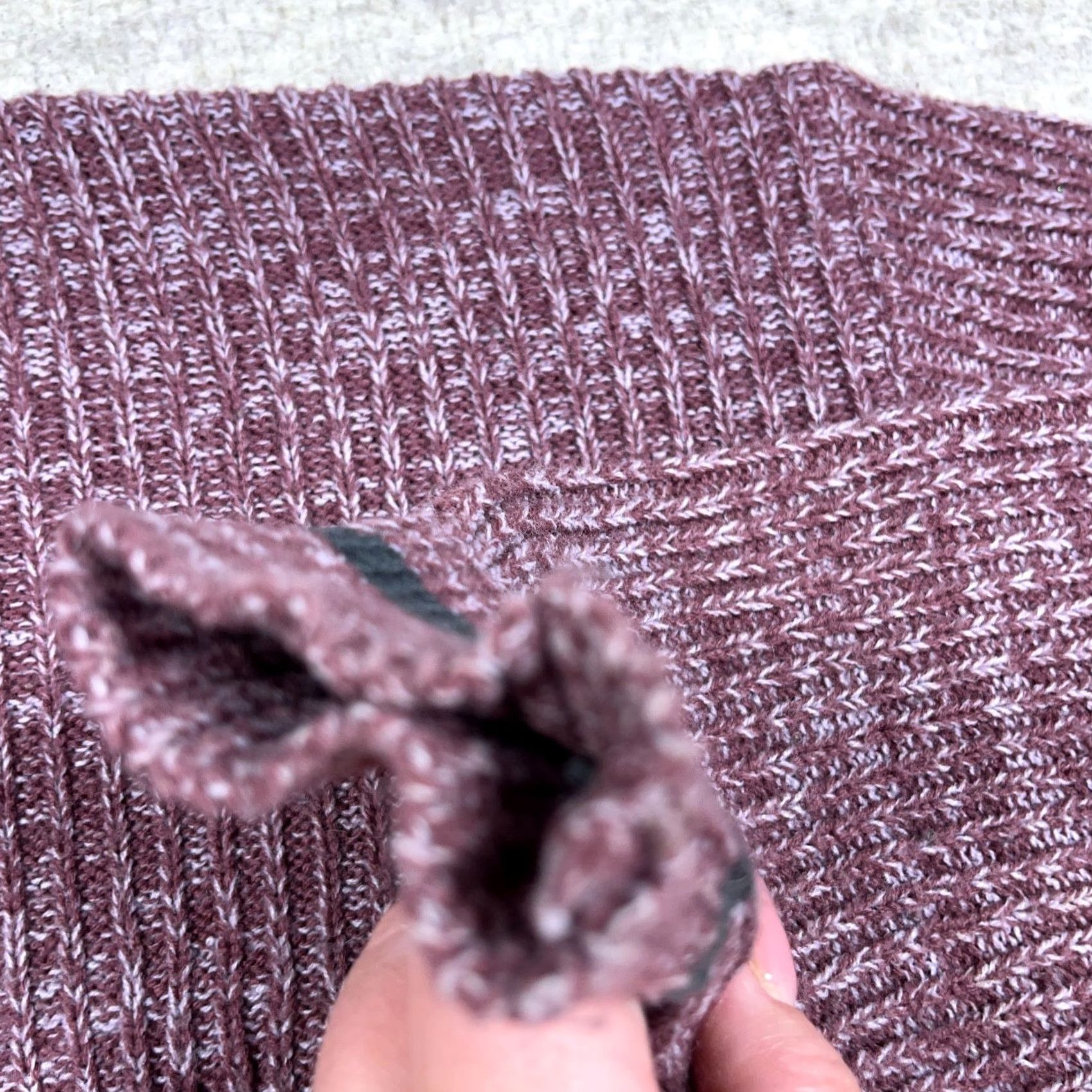 Wrangler Vintage Wrangler Grandpa Sweater Men Medium Purple Crewneck 80s 90s USA Heavy Knit Geometric Logo Size US M / EU 48-50 / 2 - 7 Thumbnail