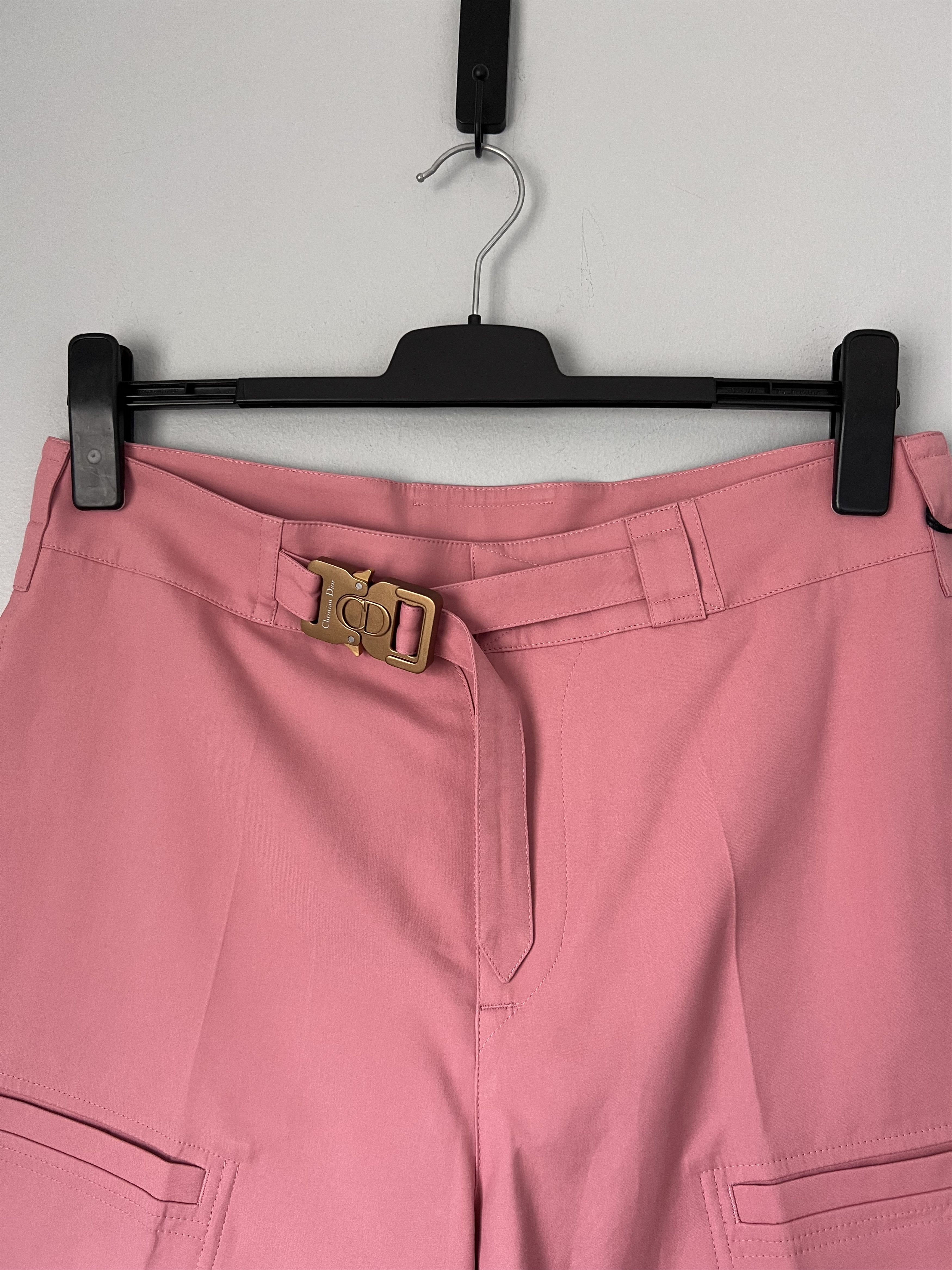 1017 ALYX 9SM Dior 1017 Alyx 9SM Rollercoaster Buckle Cargo Shorts in Pink Size US 34 / EU 50 - 3 Thumbnail