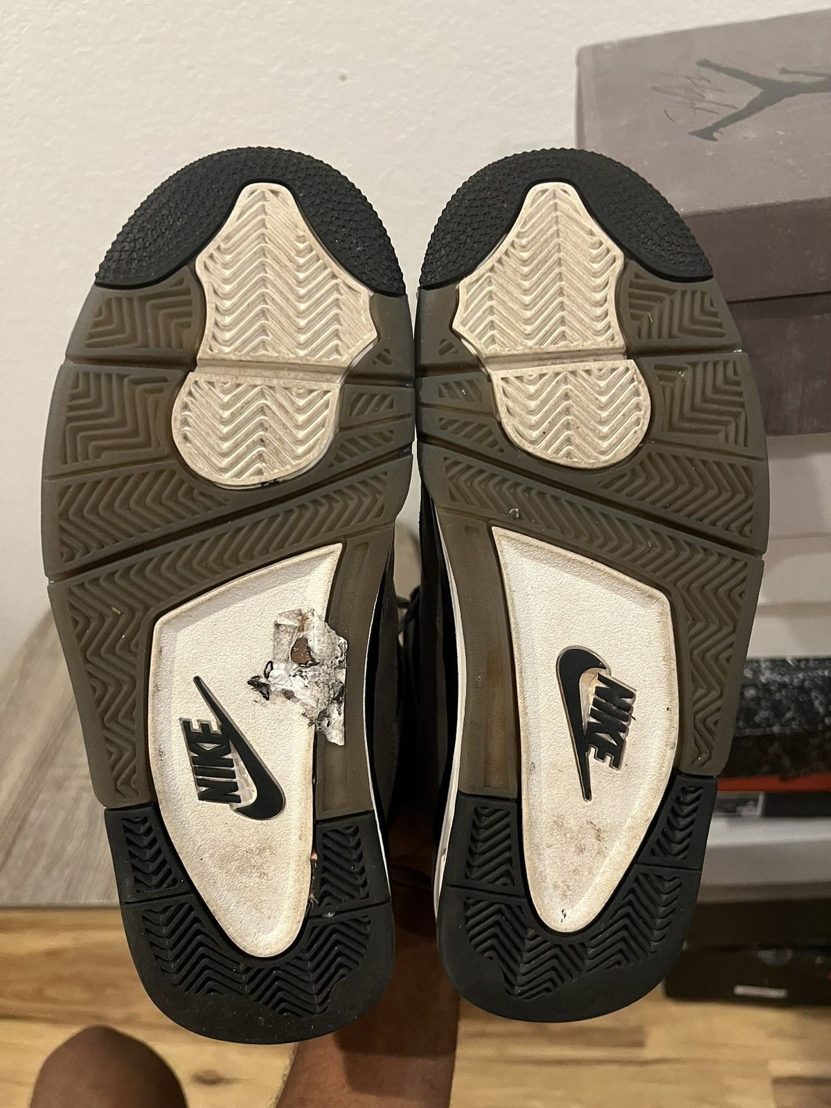 Jordan Brand Air Jordan 4 Cave Stone Size US 8 / EU 41 - 5 Thumbnail