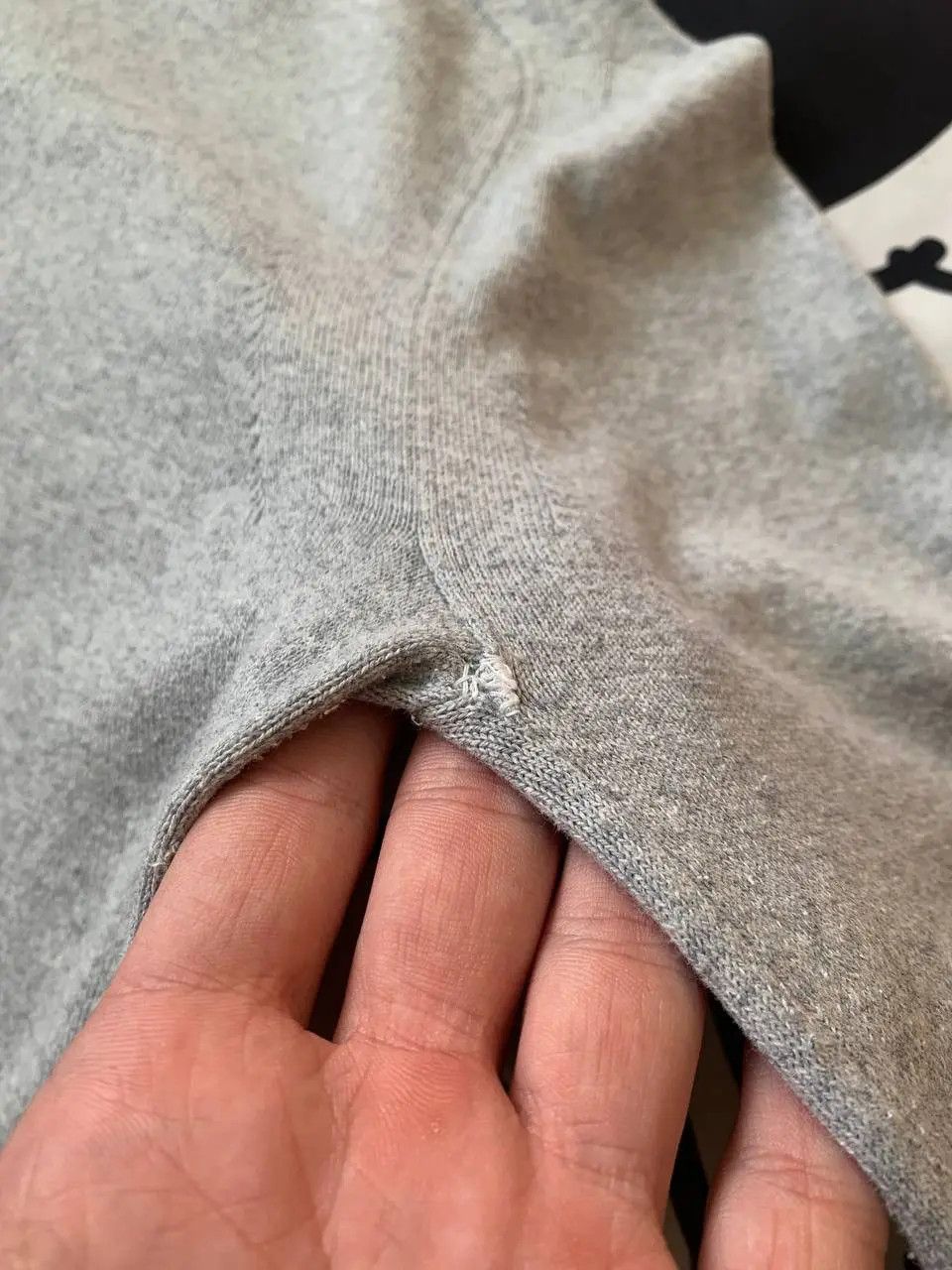 Stone Island Stone Island Classic Crewneck sweater in grey Size M Size US M / EU 48-50 / 2 - 10 Thumbnail