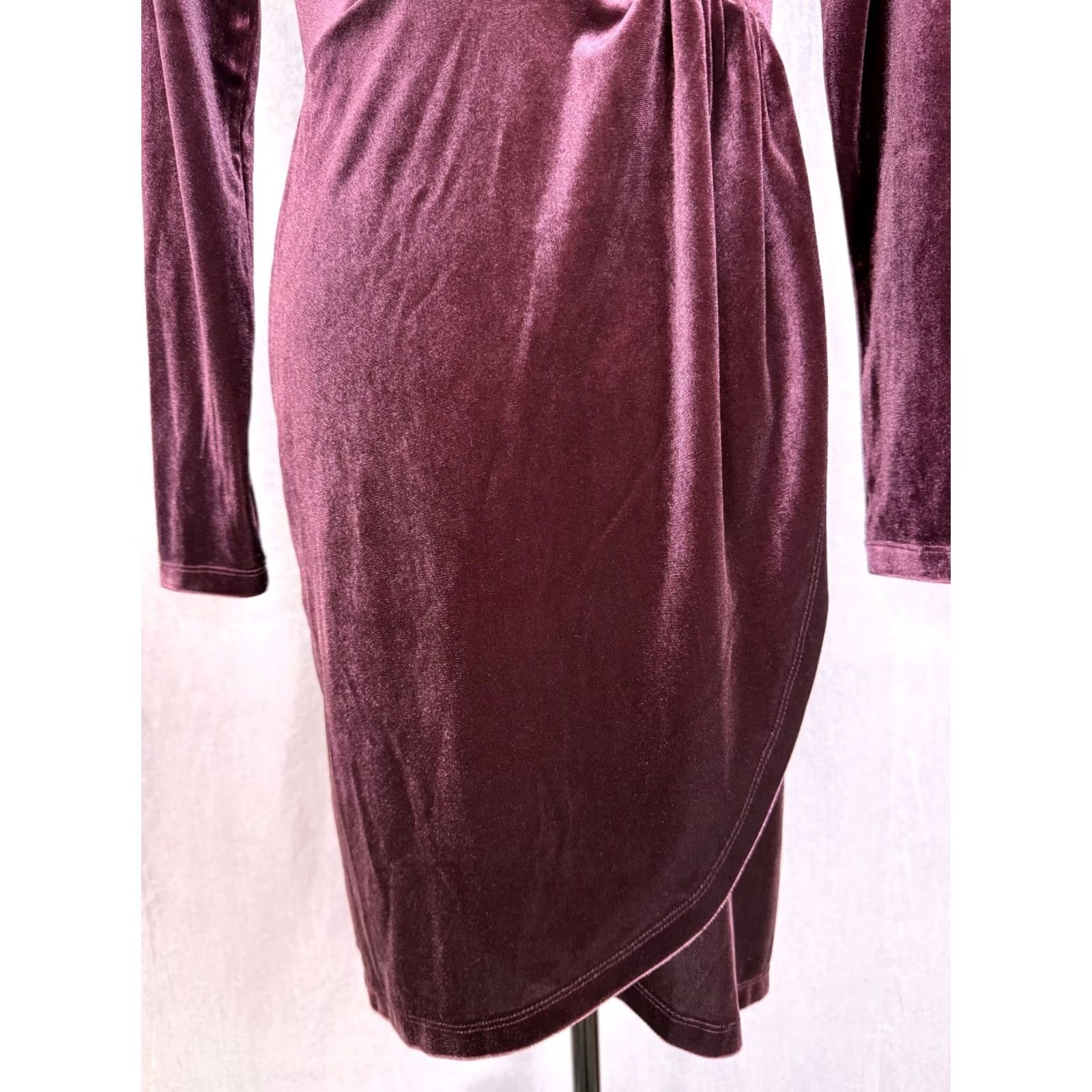 Loft LOFT Dress Womens XS Purple Velvet Wrap Women Elastic Waist Long Sleeve neck Stretch D493 Size XS / US 0-2 / IT 36-38 - 3 Thumbnail