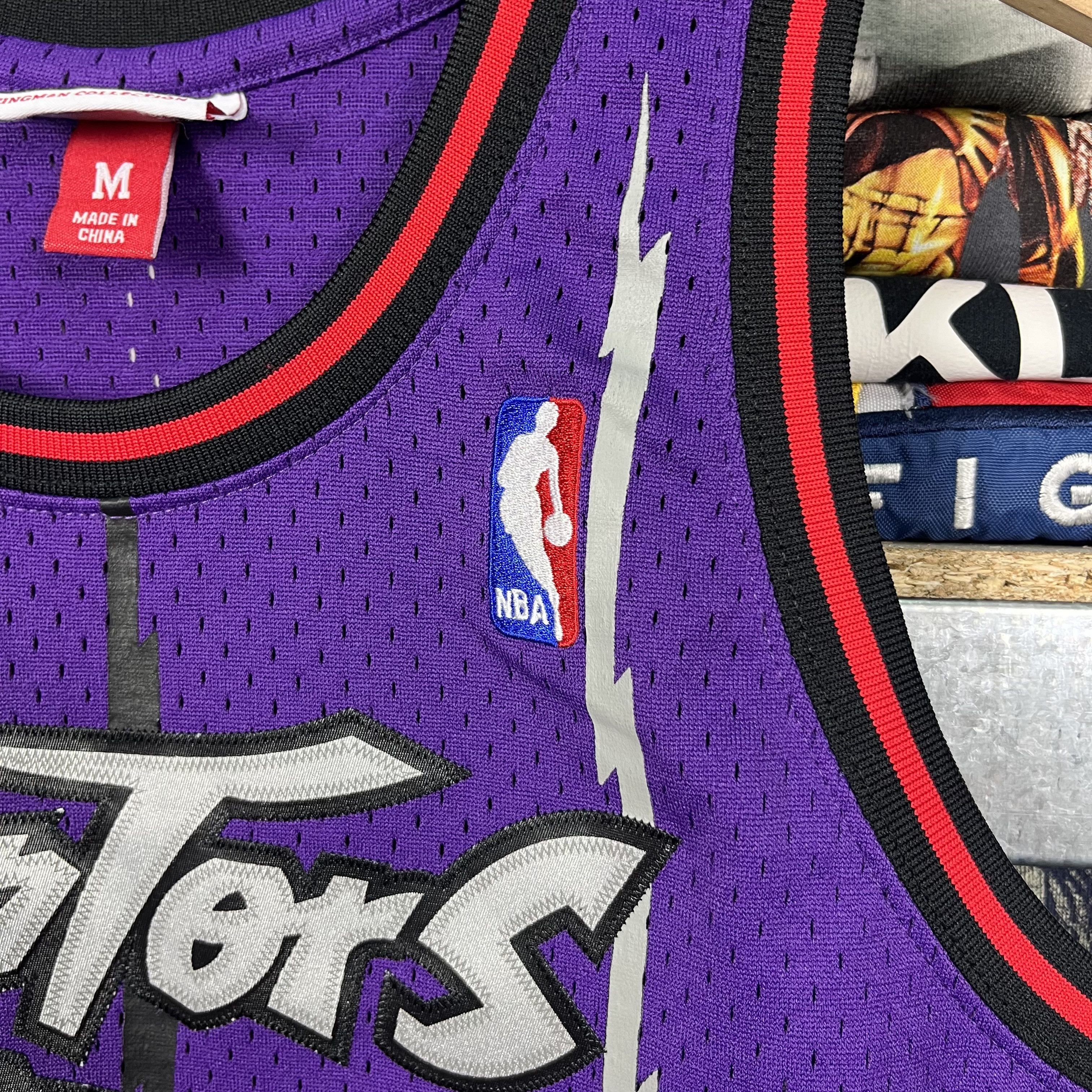 Mitchell & Ness 1998/99 MITCHELL NESS NBA TORONTO RAPTORS #15 CARTER JERSEY Size US M / EU 48-50 / 2 - 4 Thumbnail