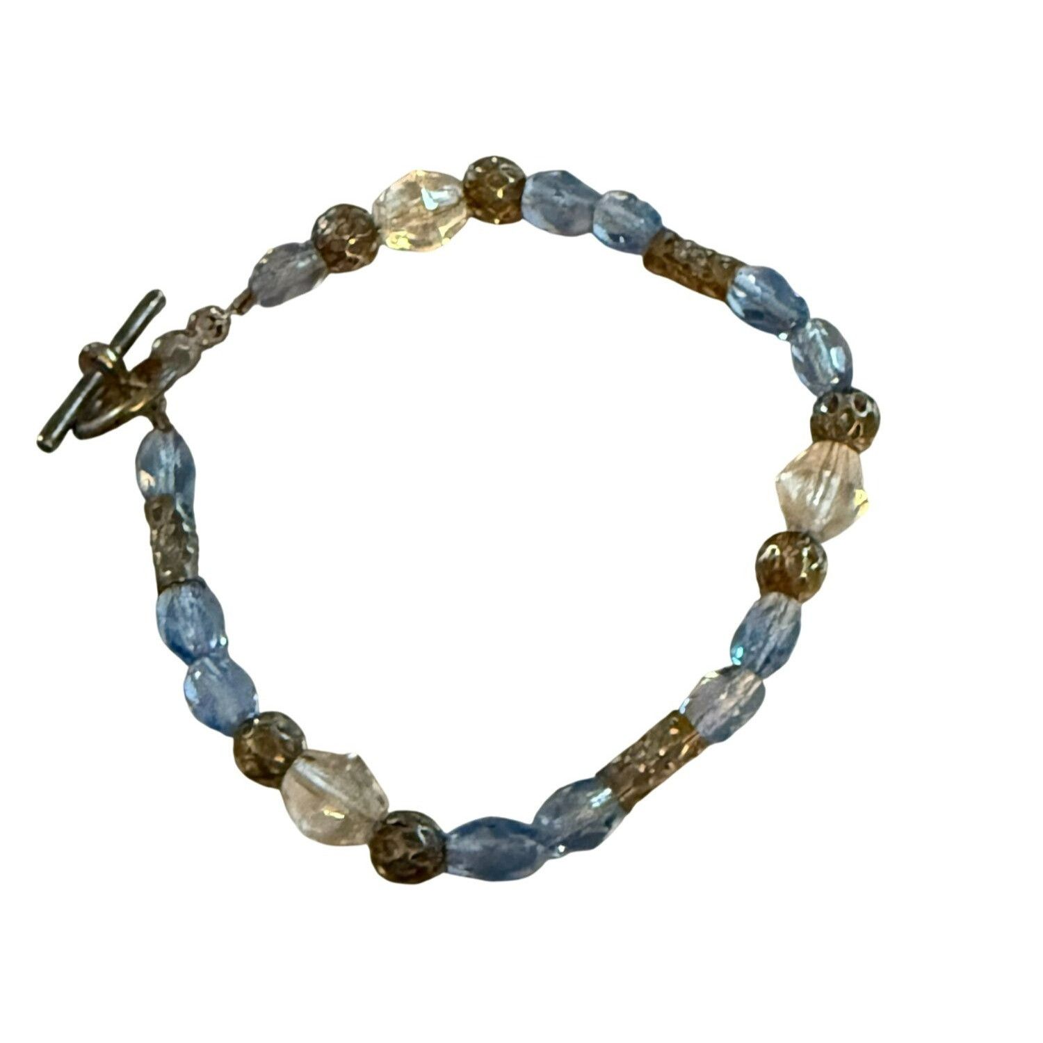 Handmade Handmade Beaded Womens Bracelet With Blue & Clear Beads 7 in Size ONE SIZE - 1 Thumbnail