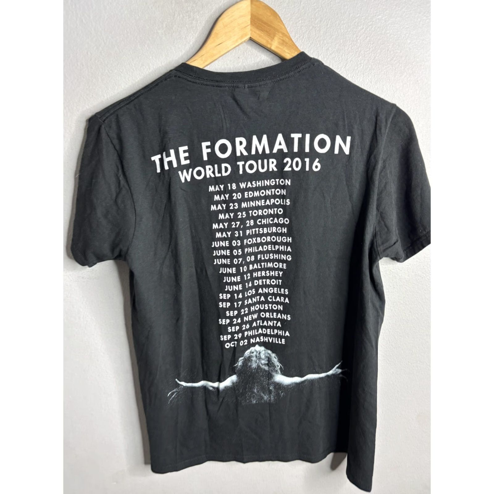 Delta Beyonce Shirt Mens M Black Formation World Tour 2016 Graphic T-Shirt Delta Size US M / EU 48-50 / 2 - 5 Thumbnail