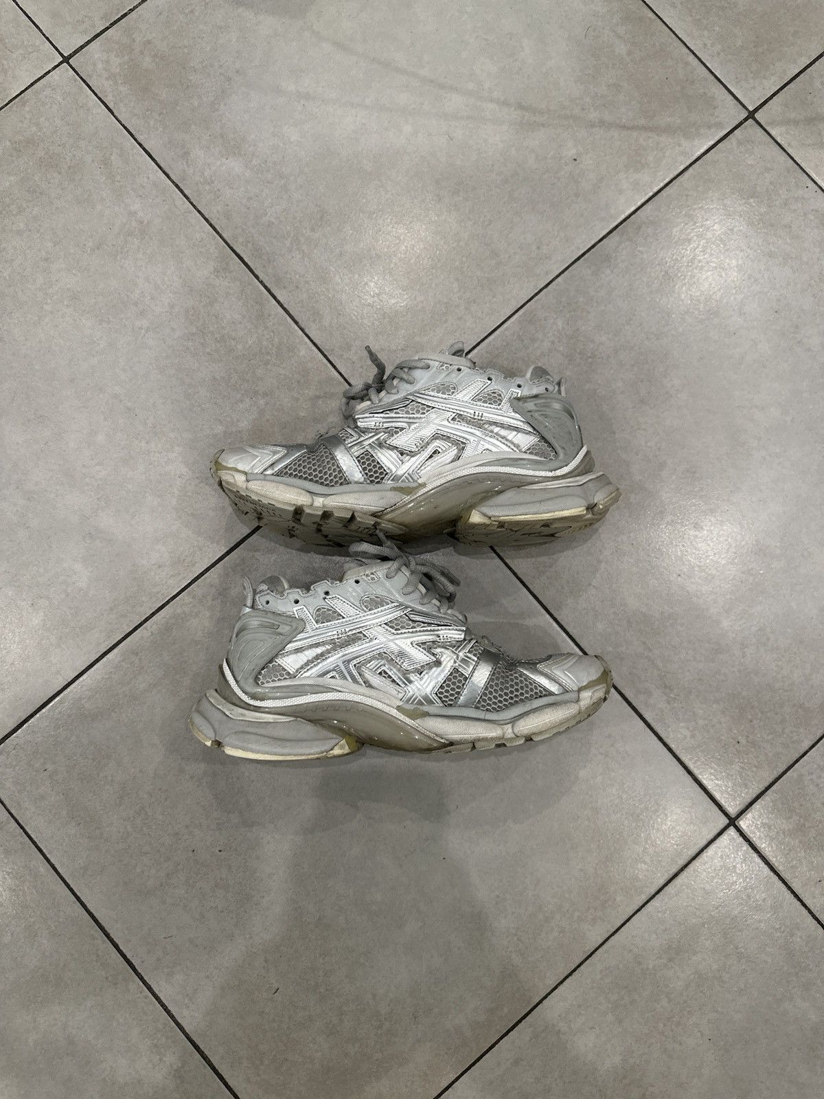 Balenciaga Balenciaga Runner Size US 9 / EU 42 - 1 Thumbnail