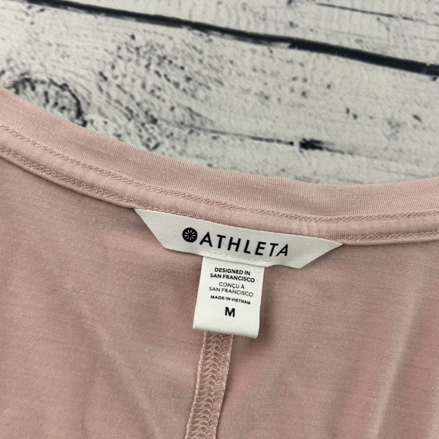 Athleta Athleta Long Sleeve Stratus II Top Women's M Pink Shirt Activewear Mens? Size M / US 6-8 / IT 42-44 - 2 Thumbnail