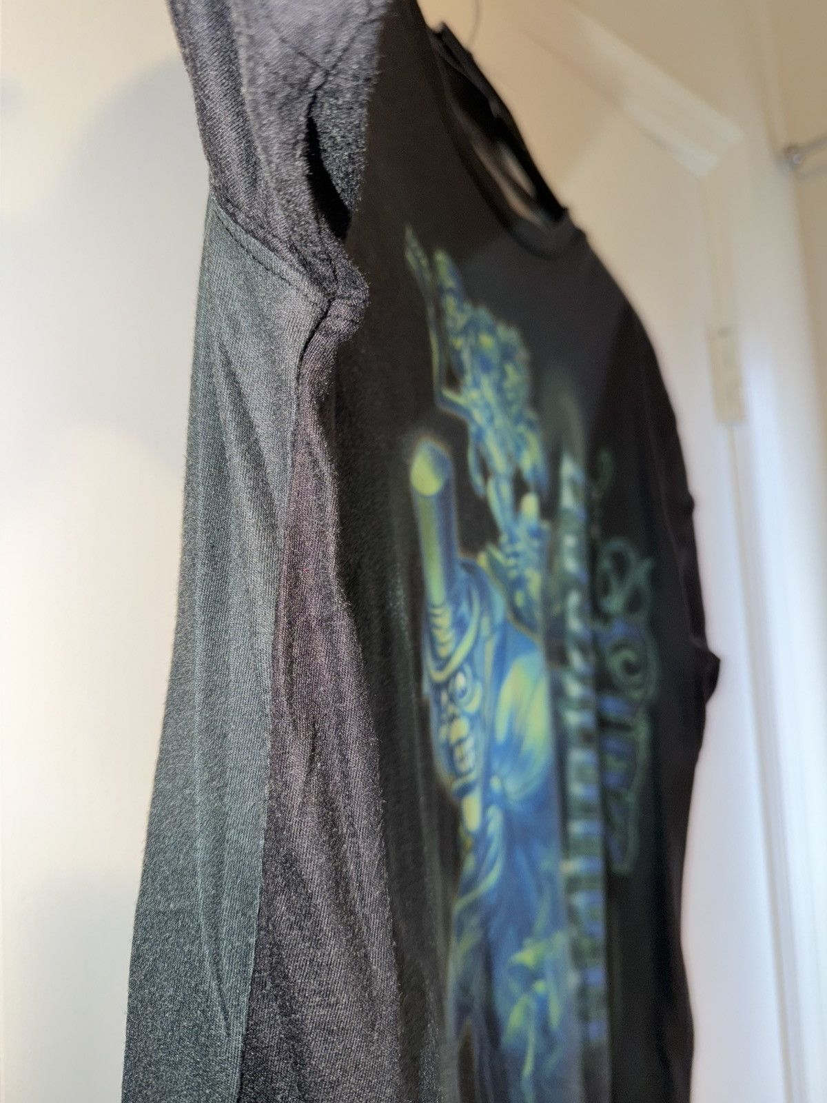 Disney Disney Haunted Mansion 2012 Glow In the Dark T-Shirt Size XL Size US XL / EU 56 / 4 - 4 Thumbnail