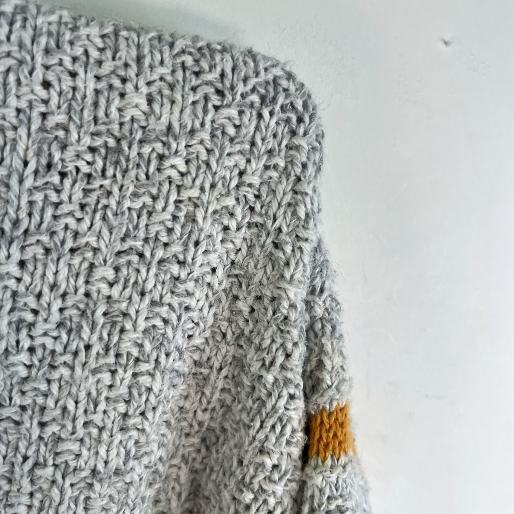 Vintage VTG Issue Striped Cotton Pullover Sweater Mens M Gray 90s USA Crew Neck Knit Cable Logo, Pullover, Casual, Winter Fall, Regular Size Mens Size US M / EU 48-50 / 2 - 2 Thumbnail