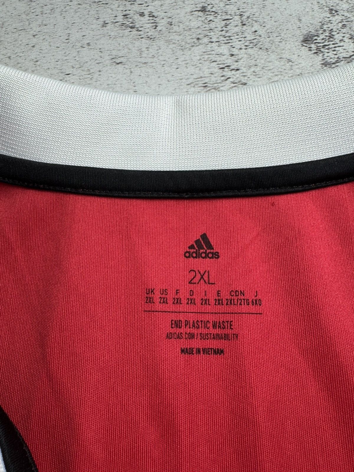 Adidas Manchester United 2022/2023 Football Shirt Jersey Kit Size US XXL / EU 58 / 5 - 12 Thumbnail