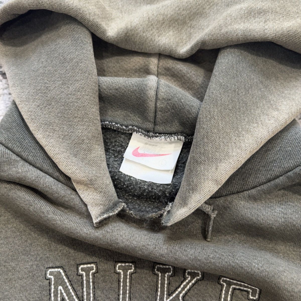 Nike Thrashed Faded Distressed Nike Hoodie ERD Grunge Chrome Size US L / EU 52-54 / 3 - 7 Thumbnail