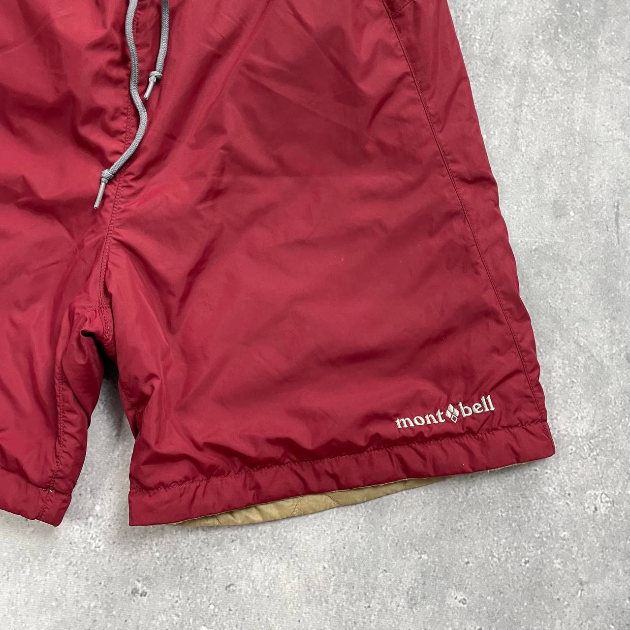 Japanese Brand × Montbell Montbell Reversible Thermawrap Shorts Women's Red/ Gold Size 26" / US 2 / IT 38 - 19 Thumbnail