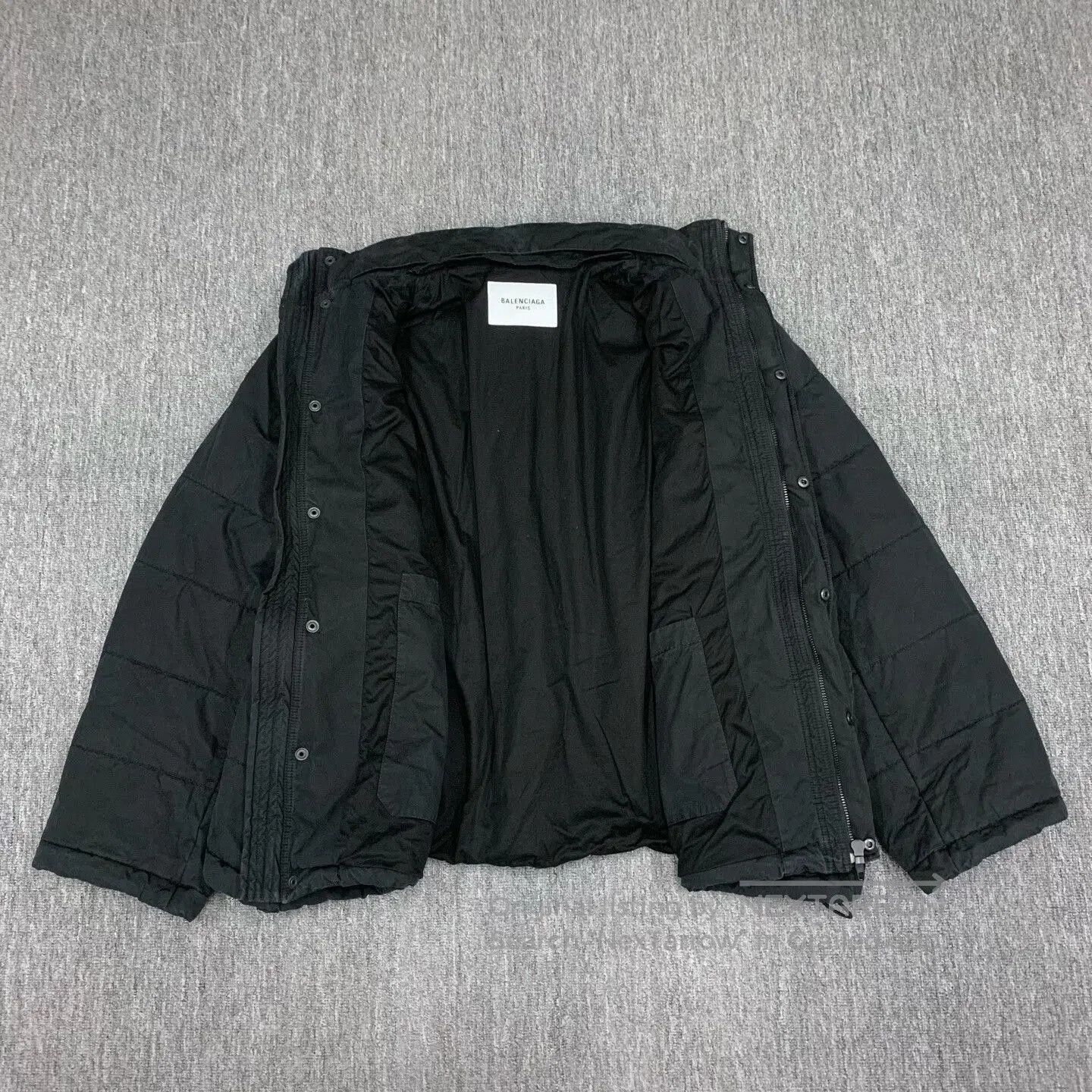 Balenciaga black balenciaga logo padded coat for men. Size US M / EU 48-50 / 2 - 8 Thumbnail