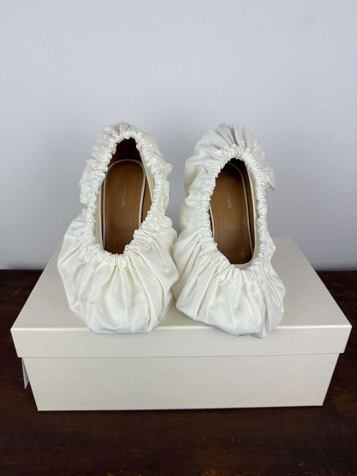 Maison Margiela White Maison Martin Margiela Tabi pumps (new with box) Size US 7.5 / IT 37.5 - 7 Thumbnail