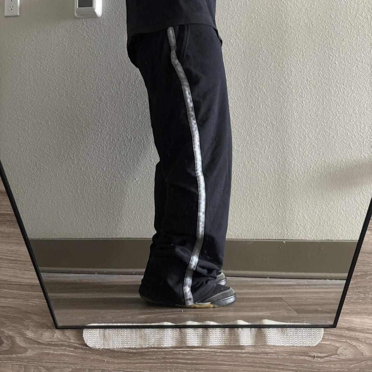 Vintage Crazy Vintage Y2K/2000s Baggy Black Grey Striped Sweatpants! Fits L Size US 36 / EU 52 - 1 Thumbnail