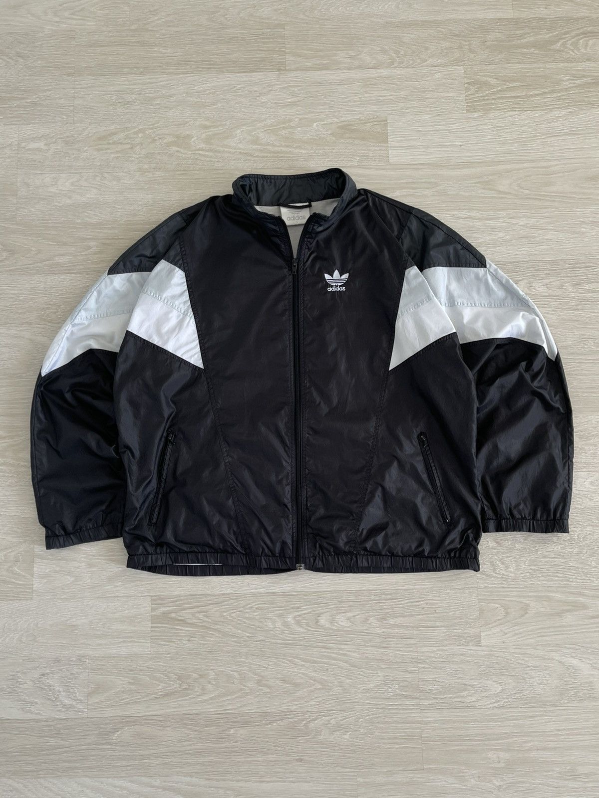 Adidas 90s Vintage Adidas Y2k Nylon Baggy Windbreaker Track Jacket Size US L / EU 52-54 / 3 - 1 Thumbnail