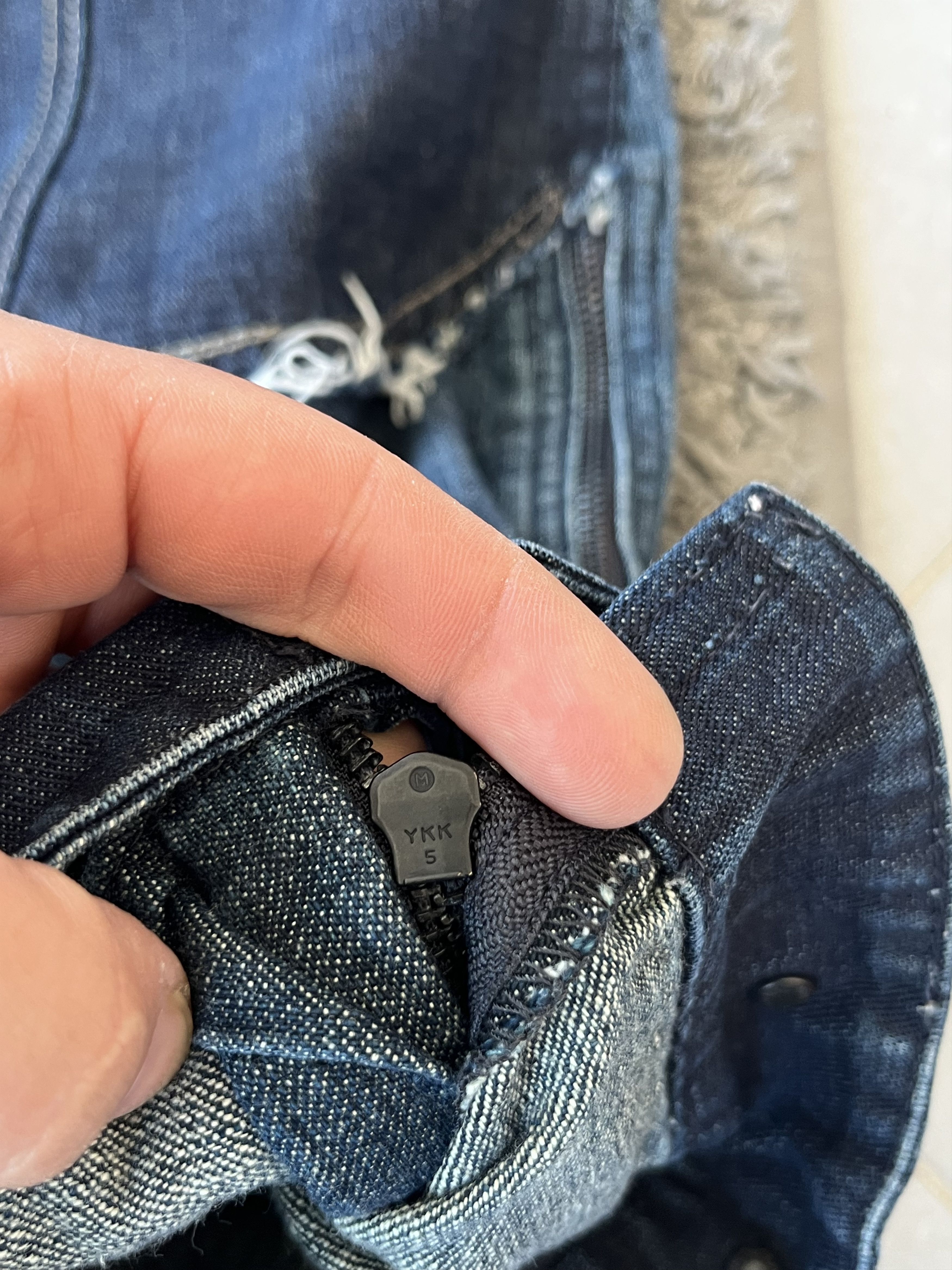 G-Star G-STAR RAW Rare Jeans Straight Fit Vintage MADE IN INDIA Size US 31 - 10 Thumbnail