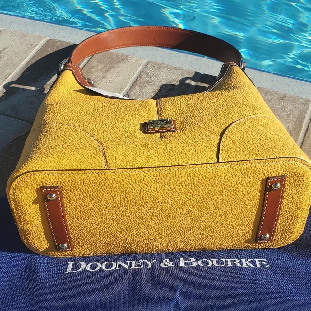 Dooney & Bourke Dooney & Bourke Pebble Grain Shoulder Bag Hobo - NWT (New) Size ONE SIZE - 5 Thumbnail