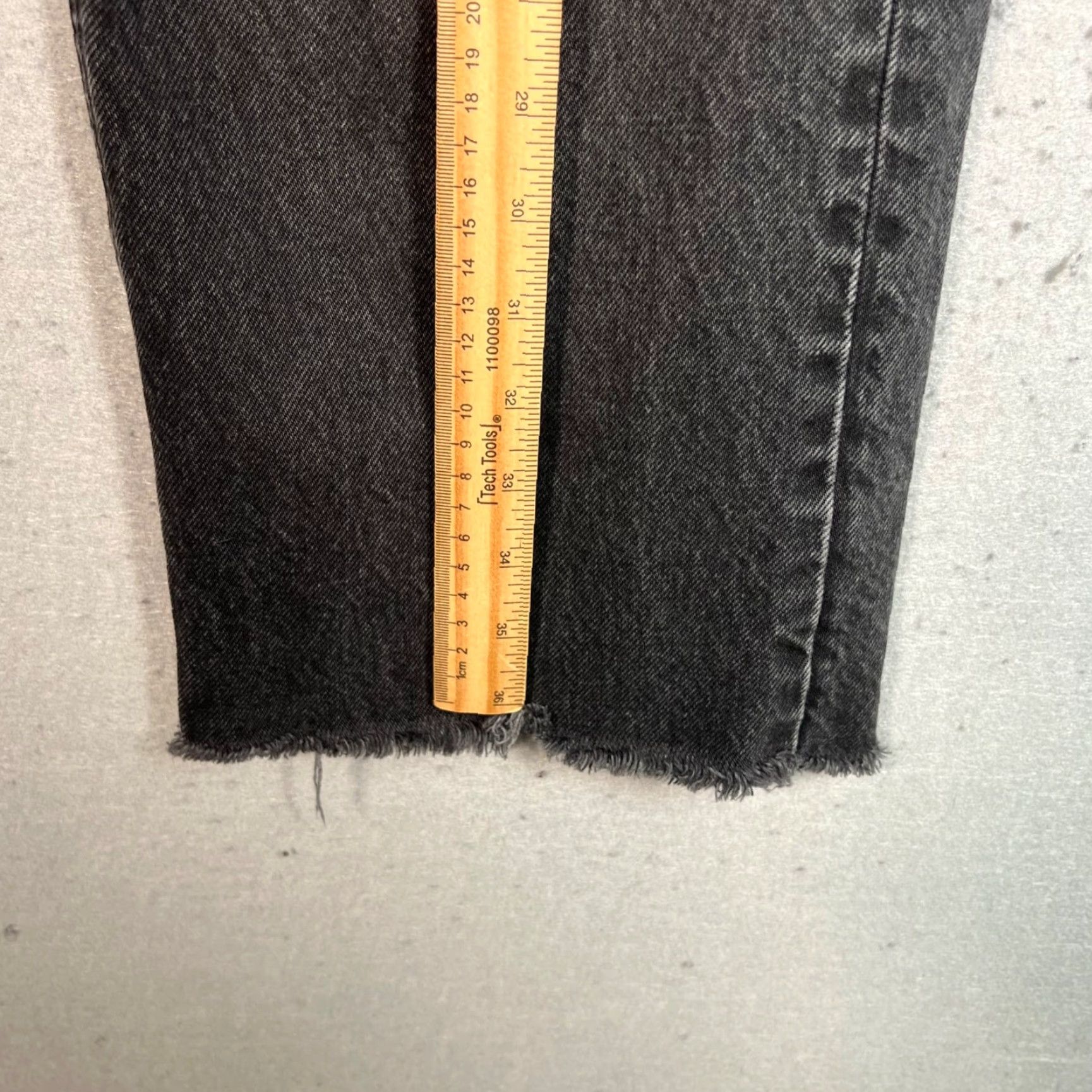 Zara VINTAGE Zara Jeans Women/Adult 2 Black High-Waist Cropped Frayed Hem Straight Leg Denim Denim Jeans 26in Inseam 24in Waist Womens Size 26" / US 2 / IT 38 - 5 Thumbnail
