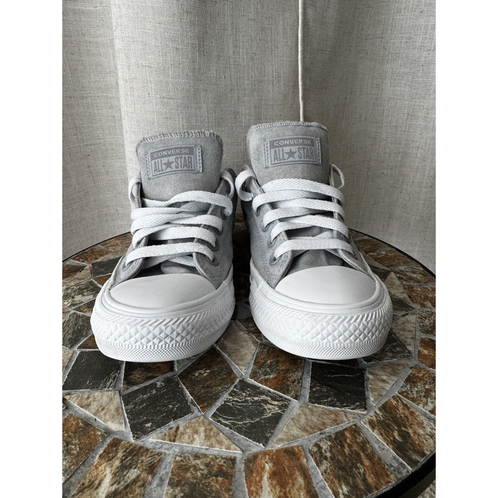 Converse Converse Chuck Taylor All Star Low Wolf Grey Size Women’s 7 Size US 7 / IT 37 - 4 Thumbnail