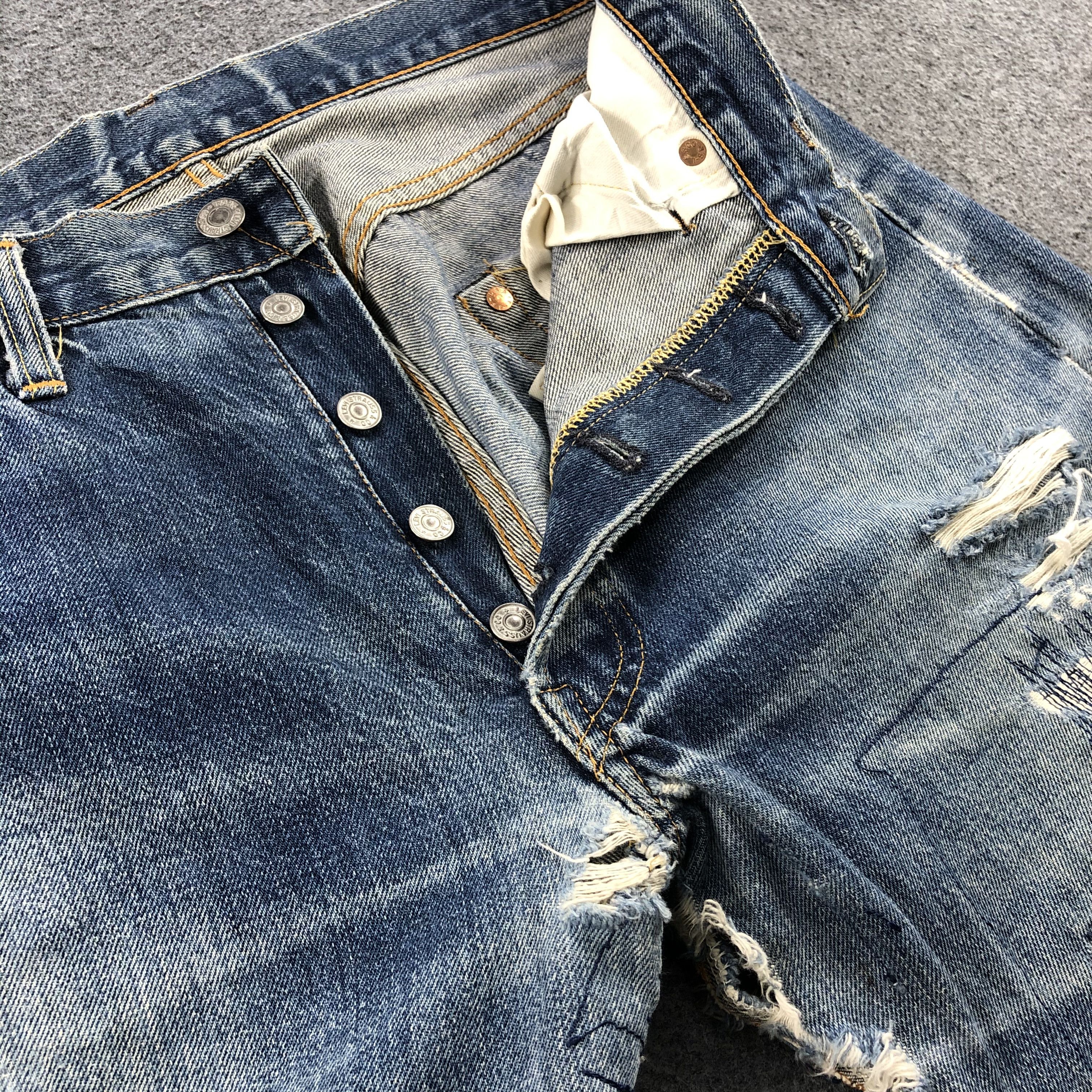Levi's × Vintage Vintage 90s Distress Redline Levis 501 Jeans-JM1343 Size US 31 - 9 Thumbnail