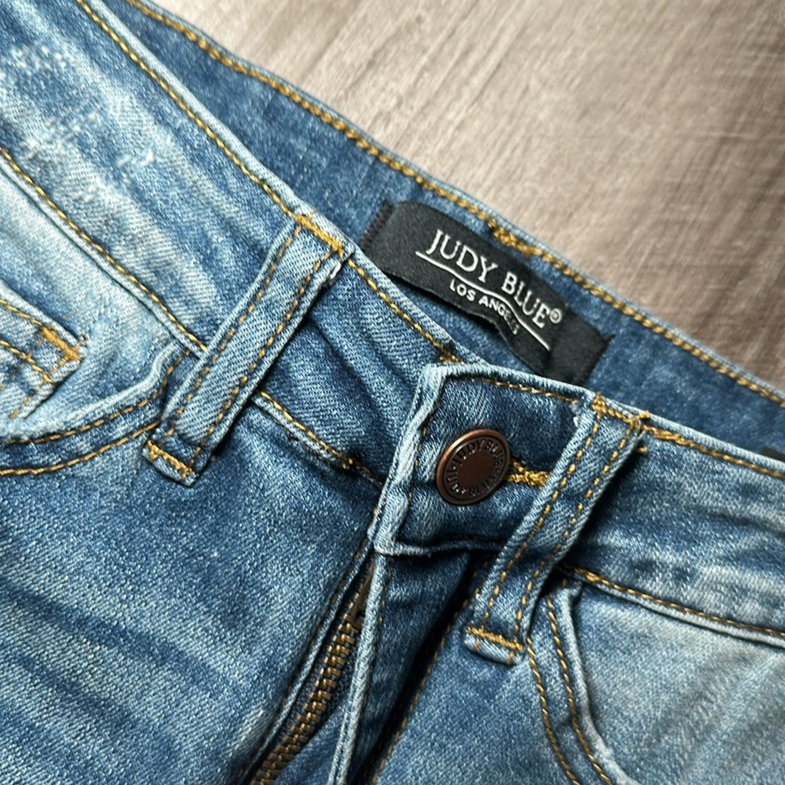 Judy Blue Judy Blue Relaxed Fit Distressed Ankle Jeans (NWOT) - 25 Size 25" / US 0 / IT 36 - 7 Thumbnail