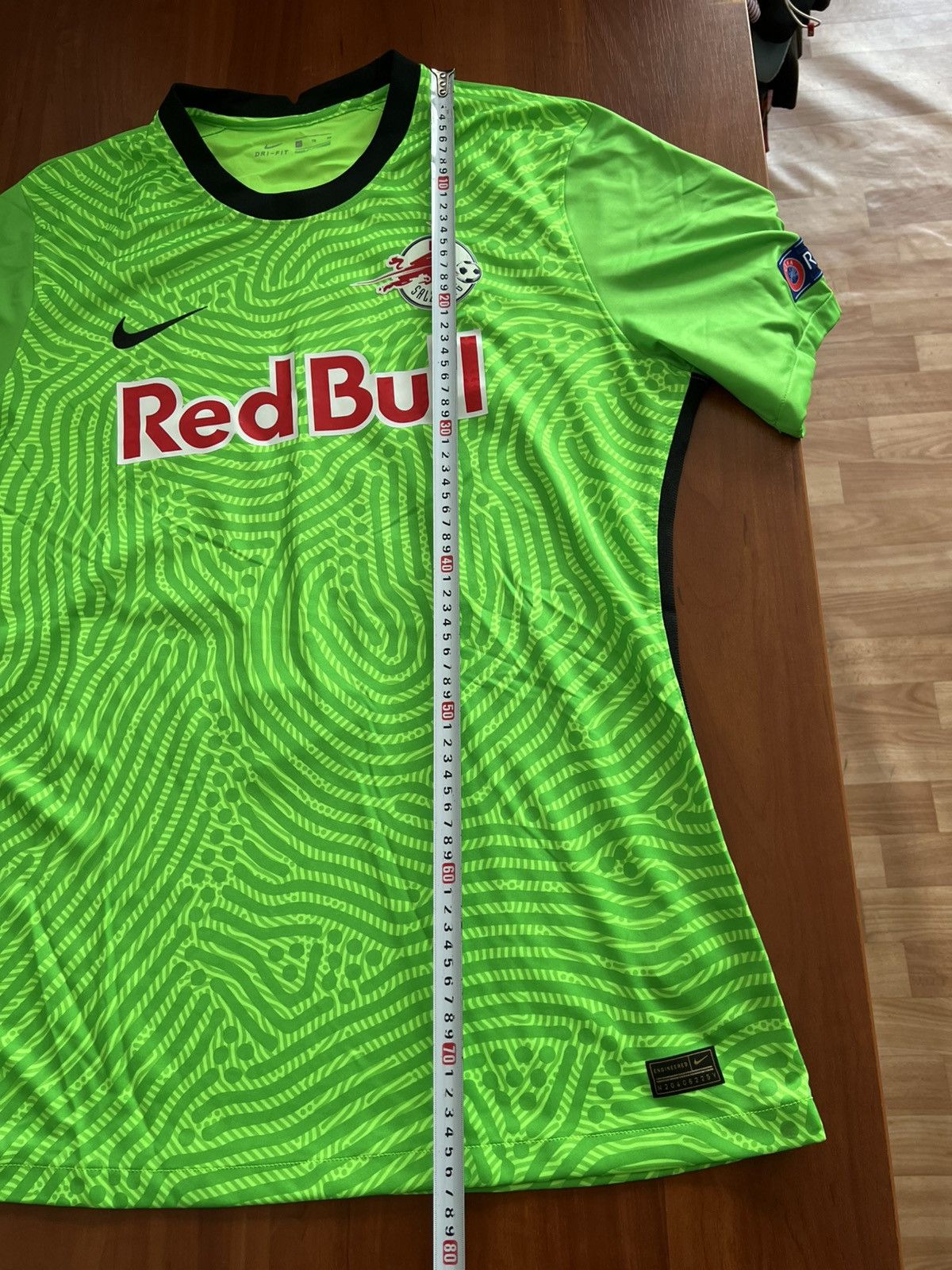 Nike 2021/22 SALZBURG #33 WALKE PLAYER ISSUED MATCH WORN JERSEY Size US XL / EU 56 / 4 - 19 Thumbnail